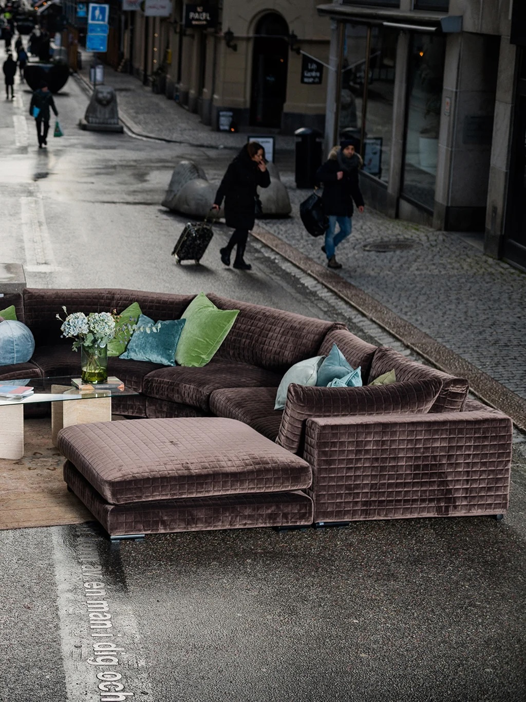 Mammuten Fußhocker Sandfarbe