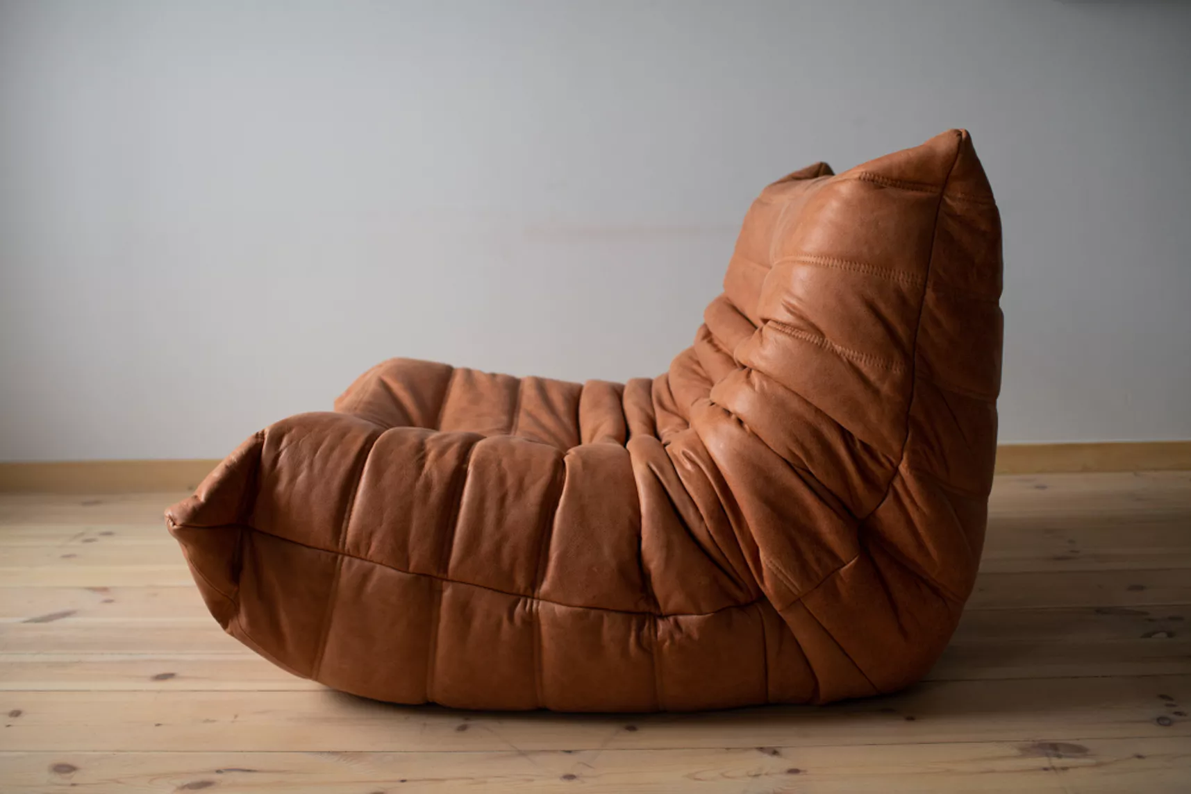 Togo armchair and ottoman set pull-up leather peach brown