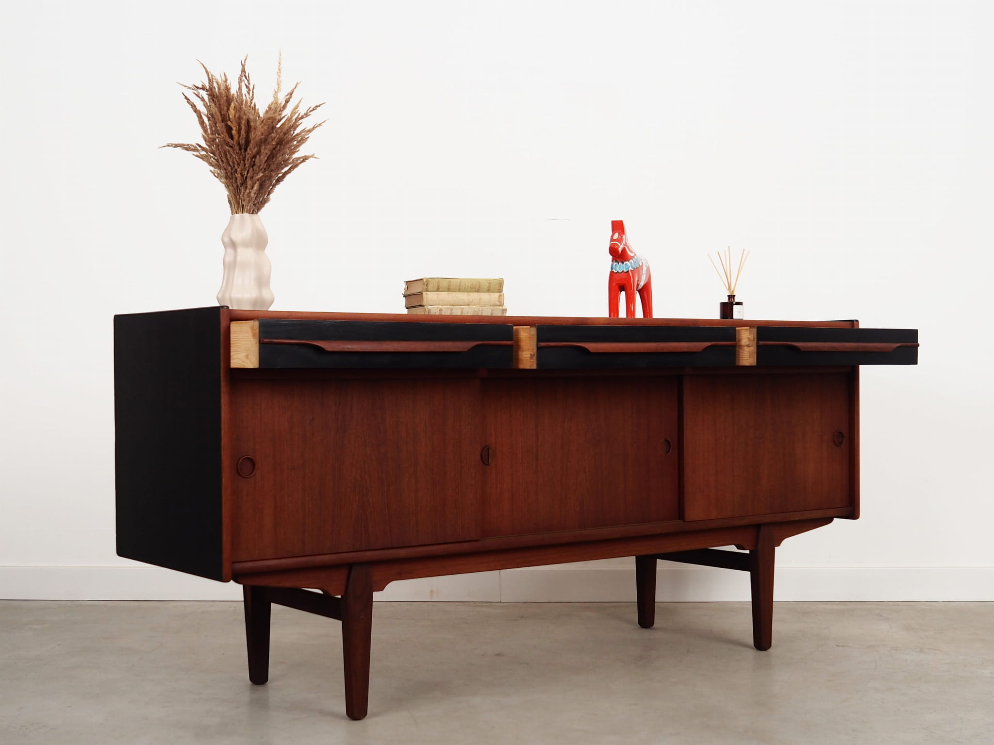 Vintage Sideboard Teakholz Braun 1970er Jahre