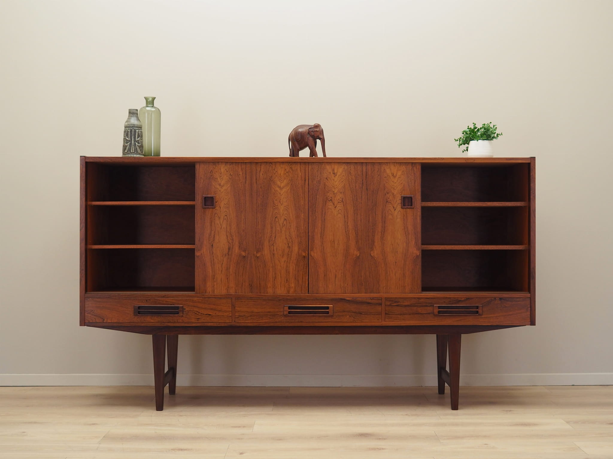 Highboard Rosenholz Braun 1960er Jahre