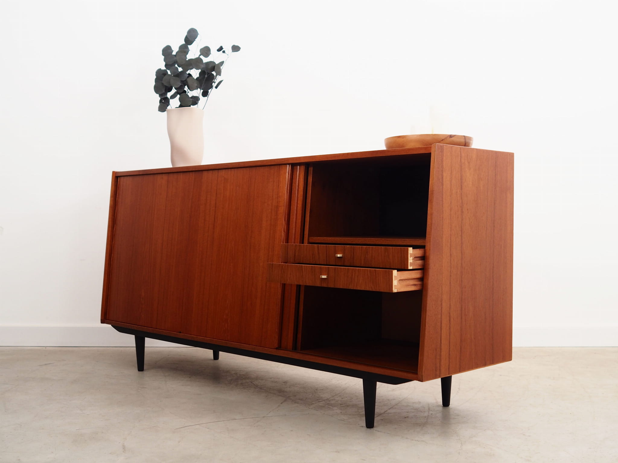 Sideboard Teakholz 1970er Jahre