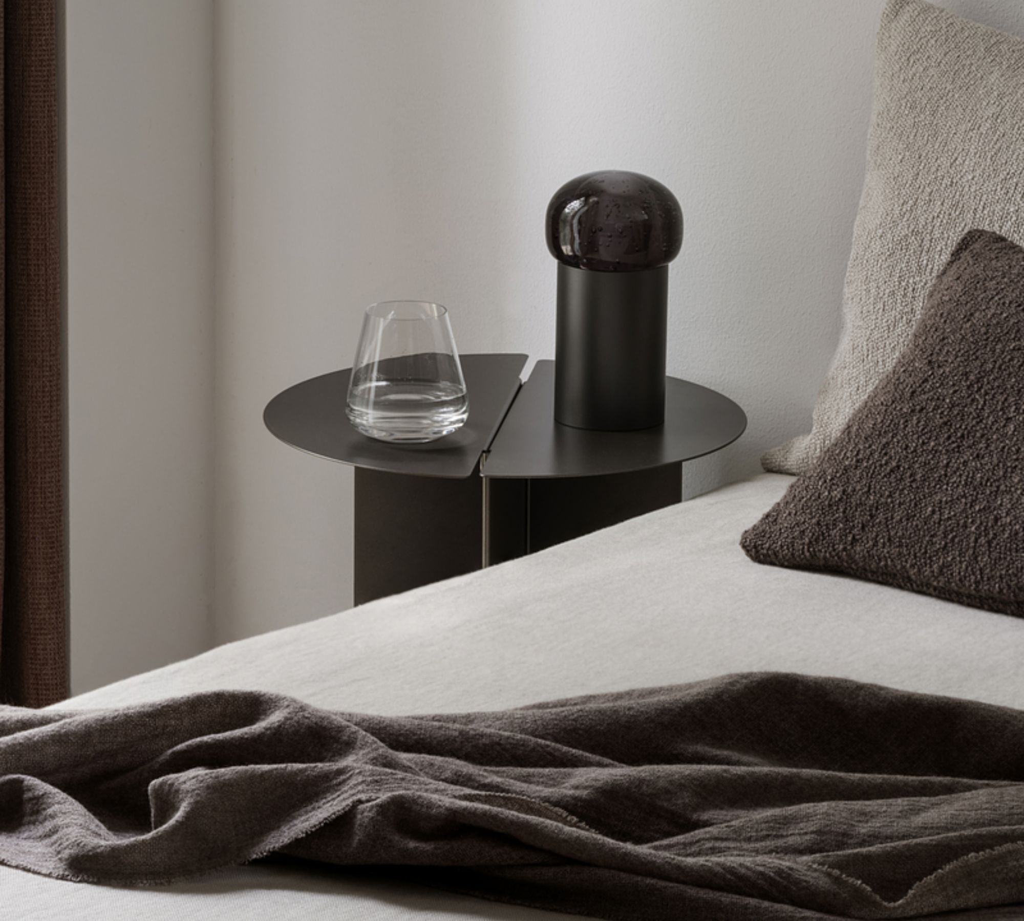 Oru Beistelltisch S Burned Metal 66698