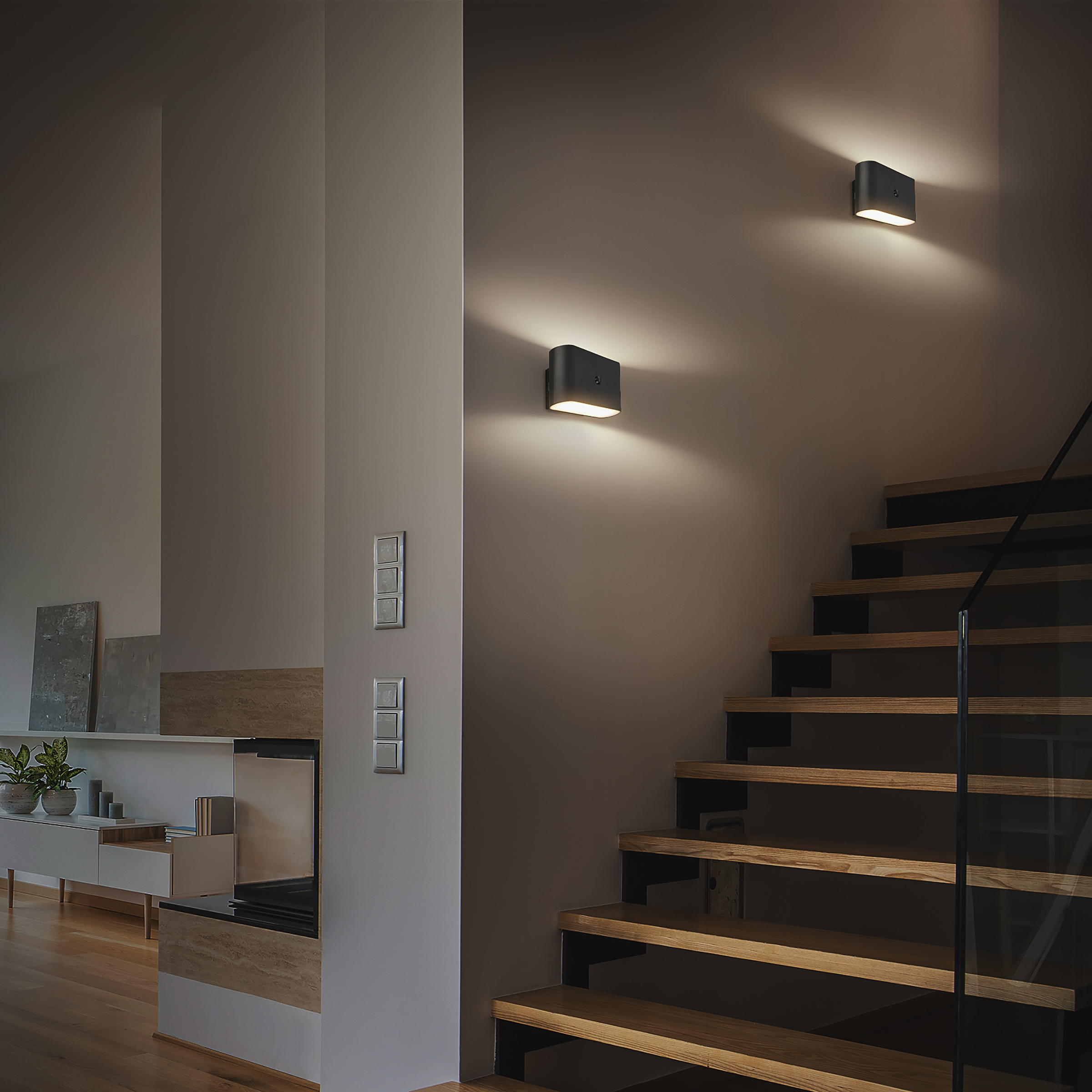 Chet LED Wall Light Sensor Black