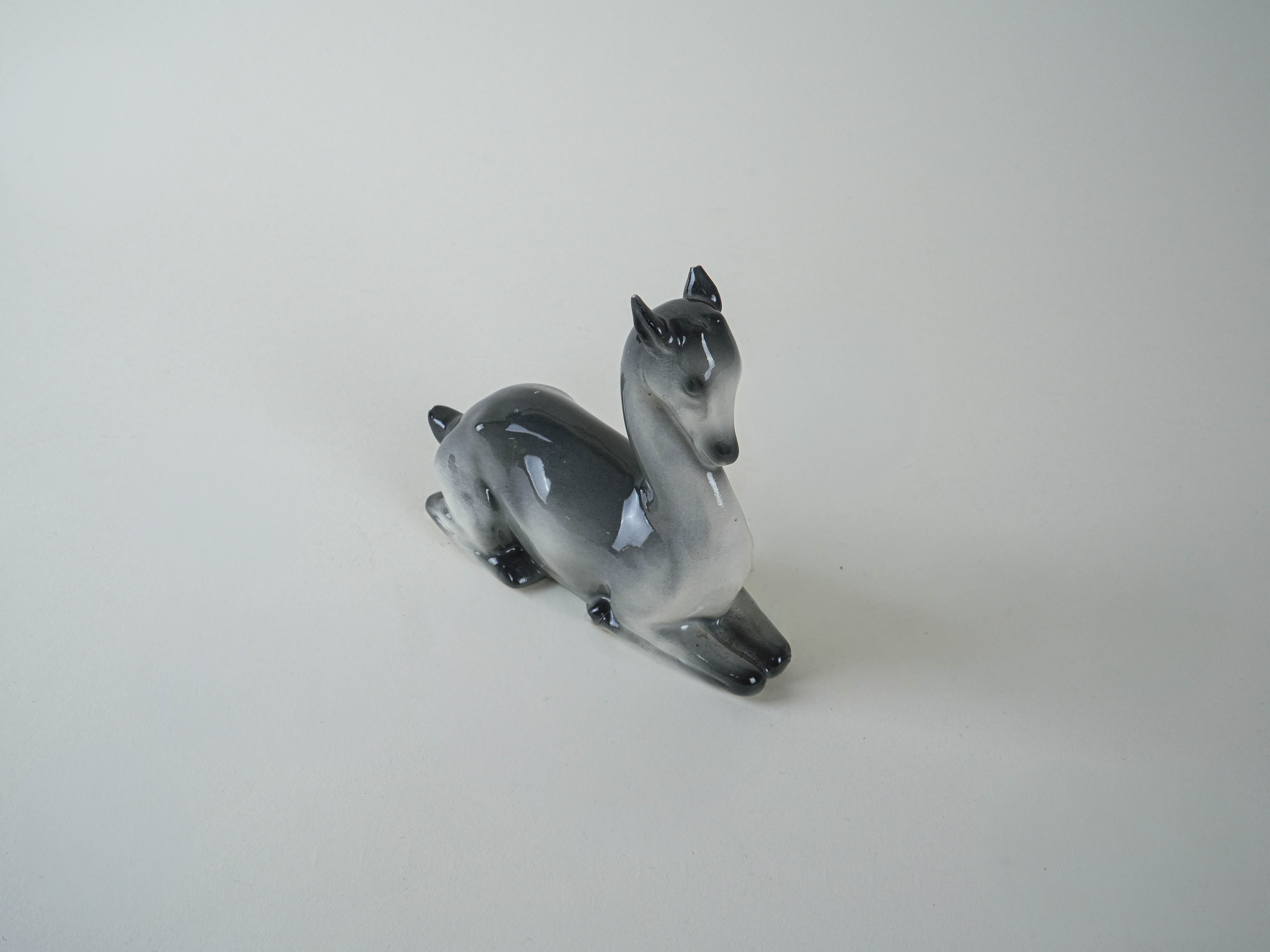 Ceramic fawn figure Grey 1970s