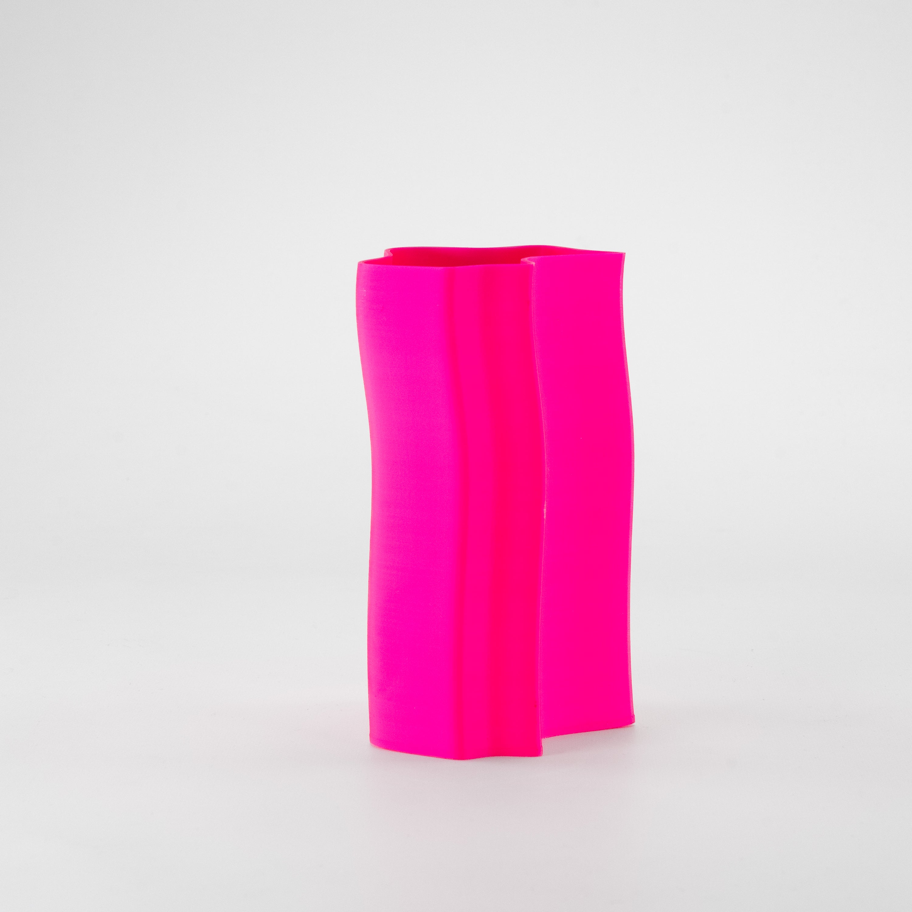 1126-1 Fluid Vase Neon Pink