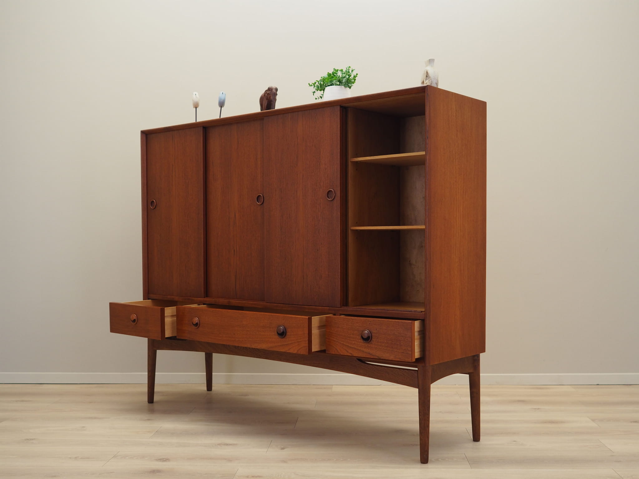 Highboard Teakholz Braun 1960er Jahre