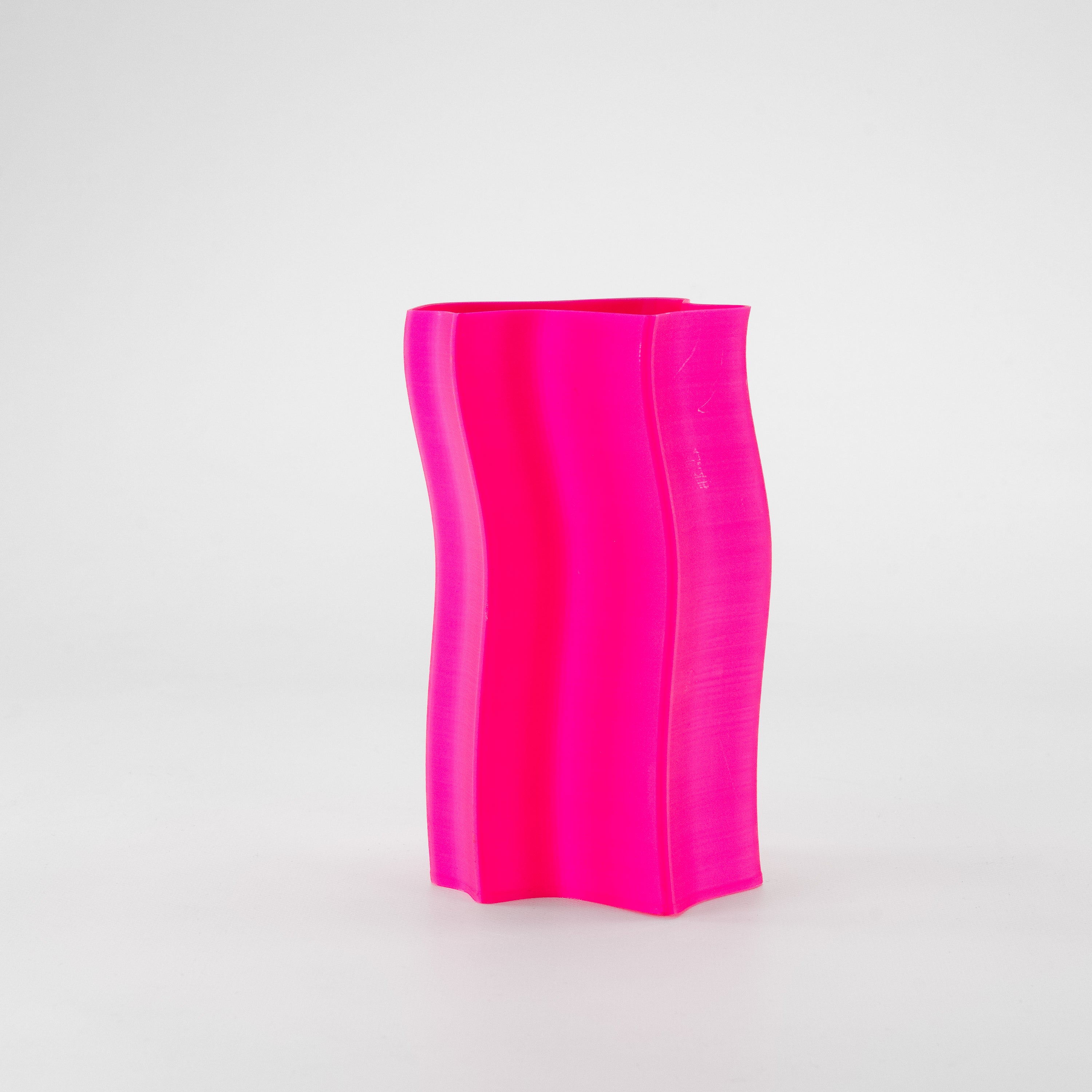 1126-1 Fluid Vase Neon Pink