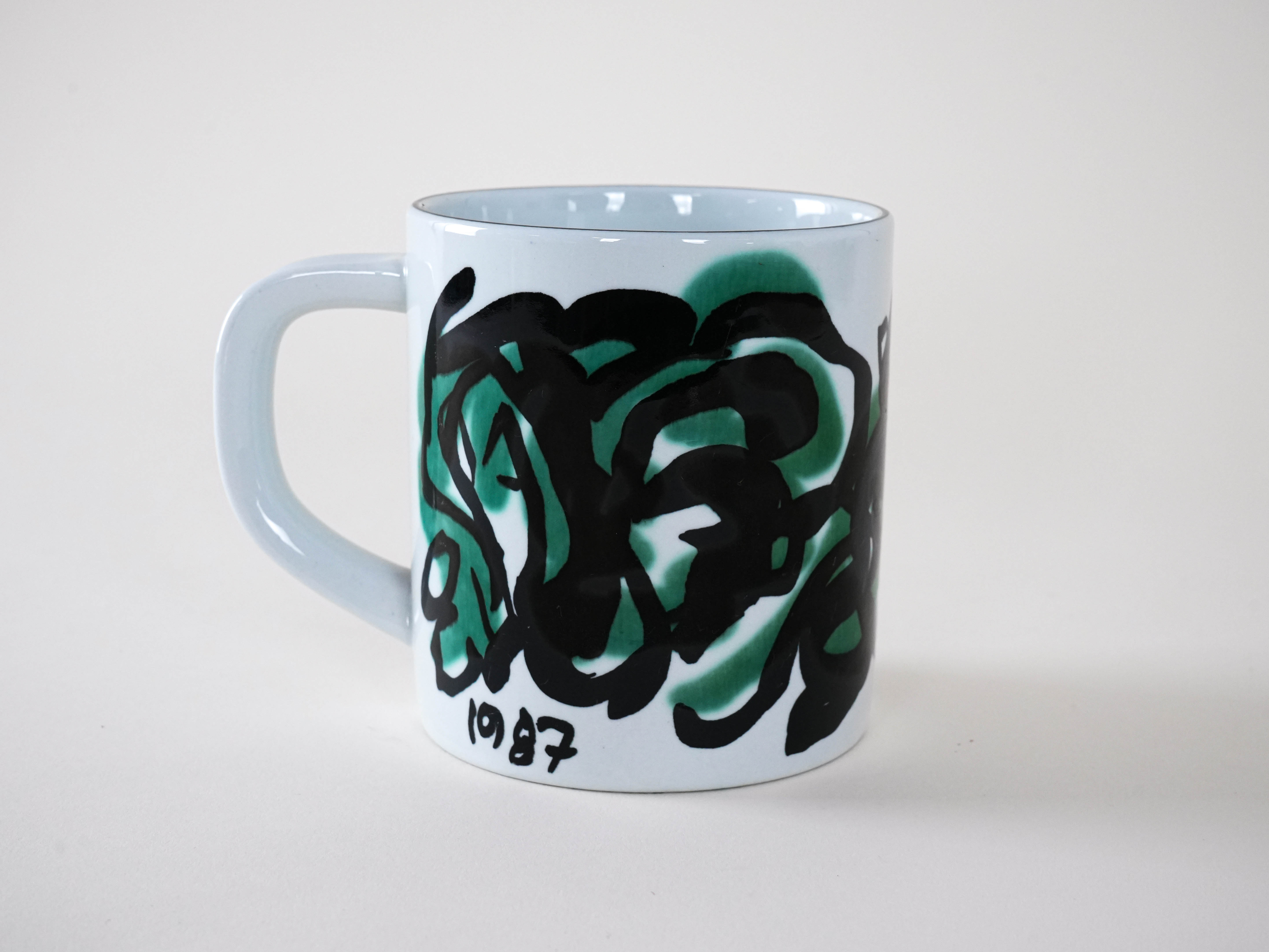 Collector's mug porcelain multicolored