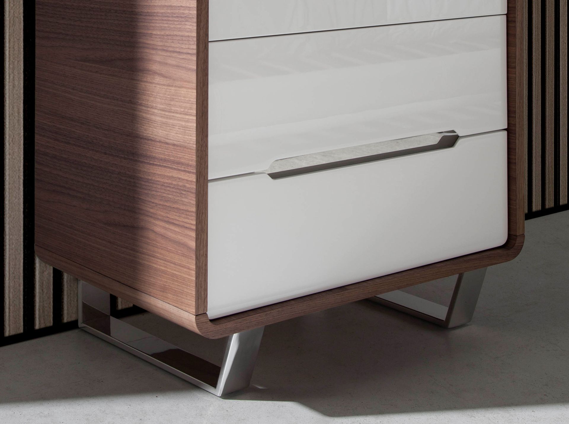 Chest of drawers 7111 Brown White