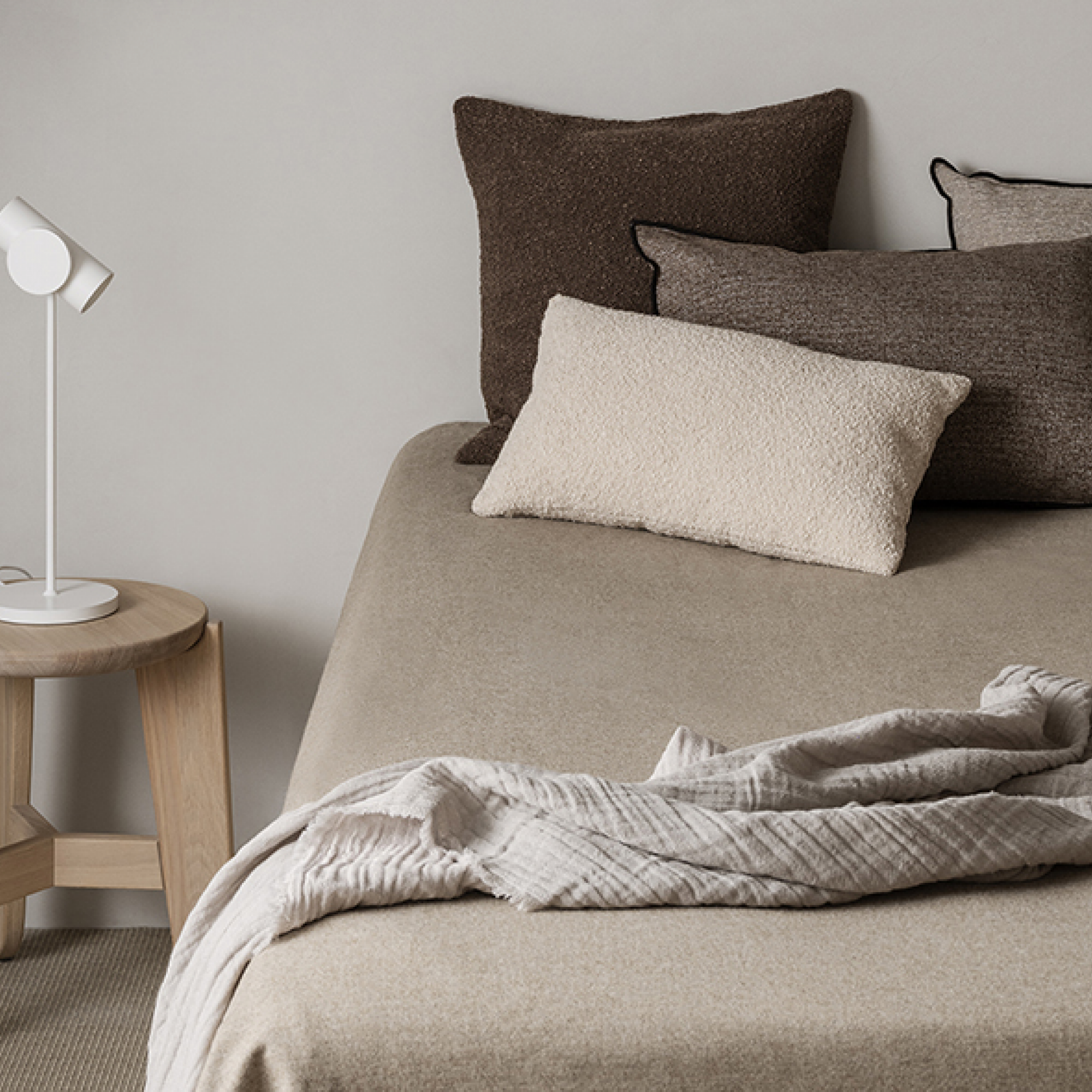 Stage Schreibtischleuchte Lily White 66180