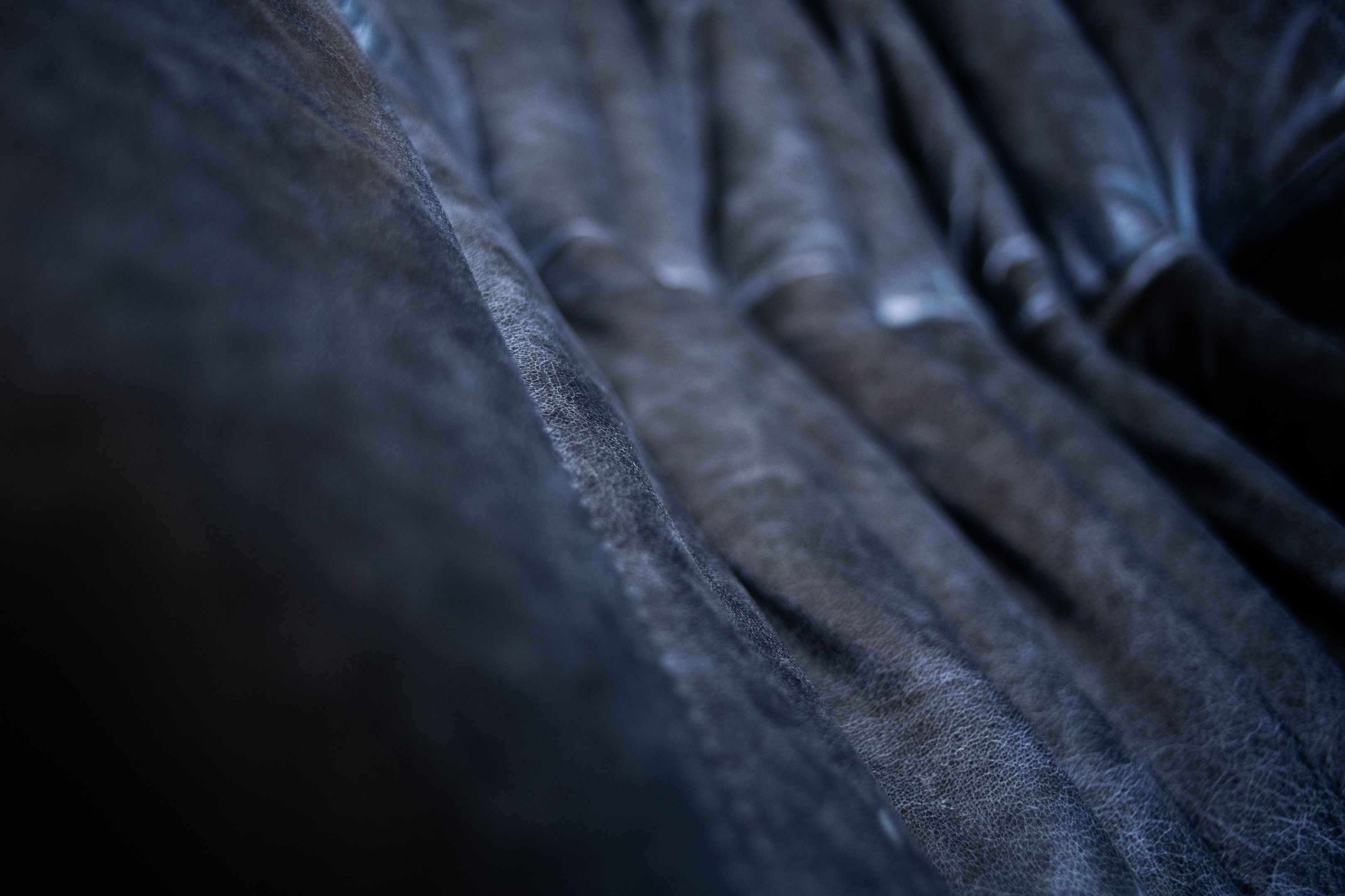 Divano Togo 3 posti pelle pull-up nero