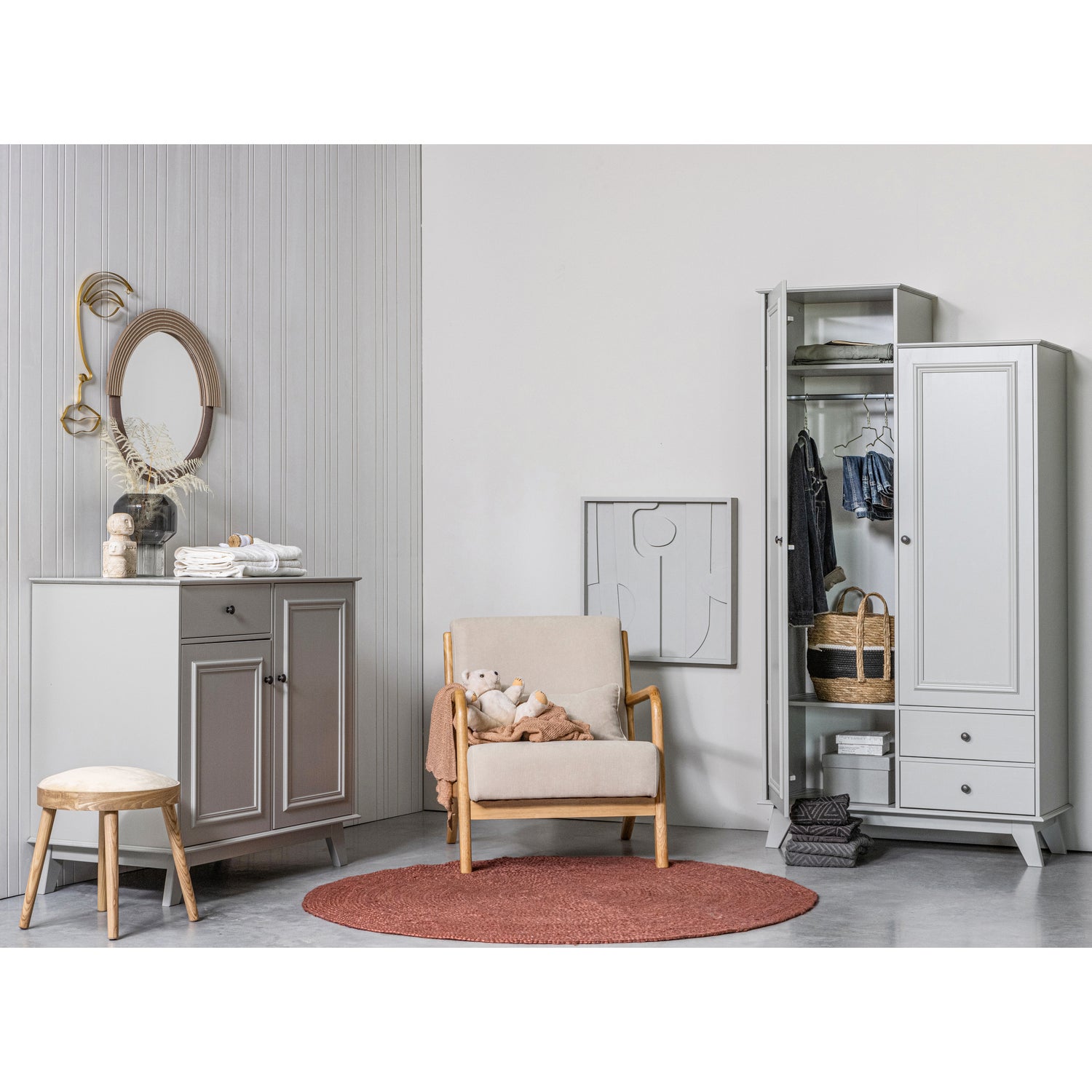 Lily Kommode Kiefernholz Grau