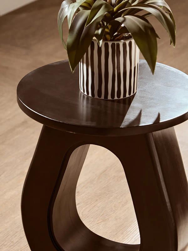 Walsa Black Finish Mango Holz Beistelltisch
