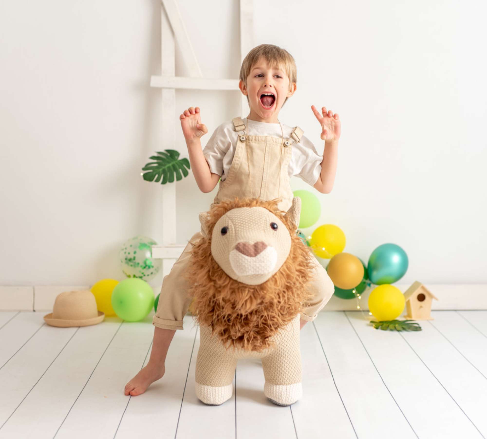 Lion Maxi plush toy Cotton Wood Brown