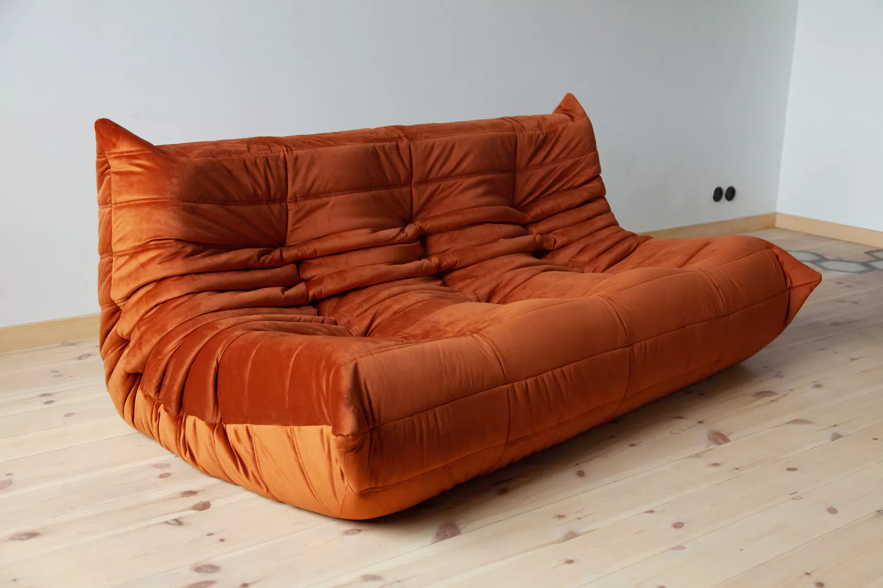 Togo Sofa 3-seater velvet amber-orange
