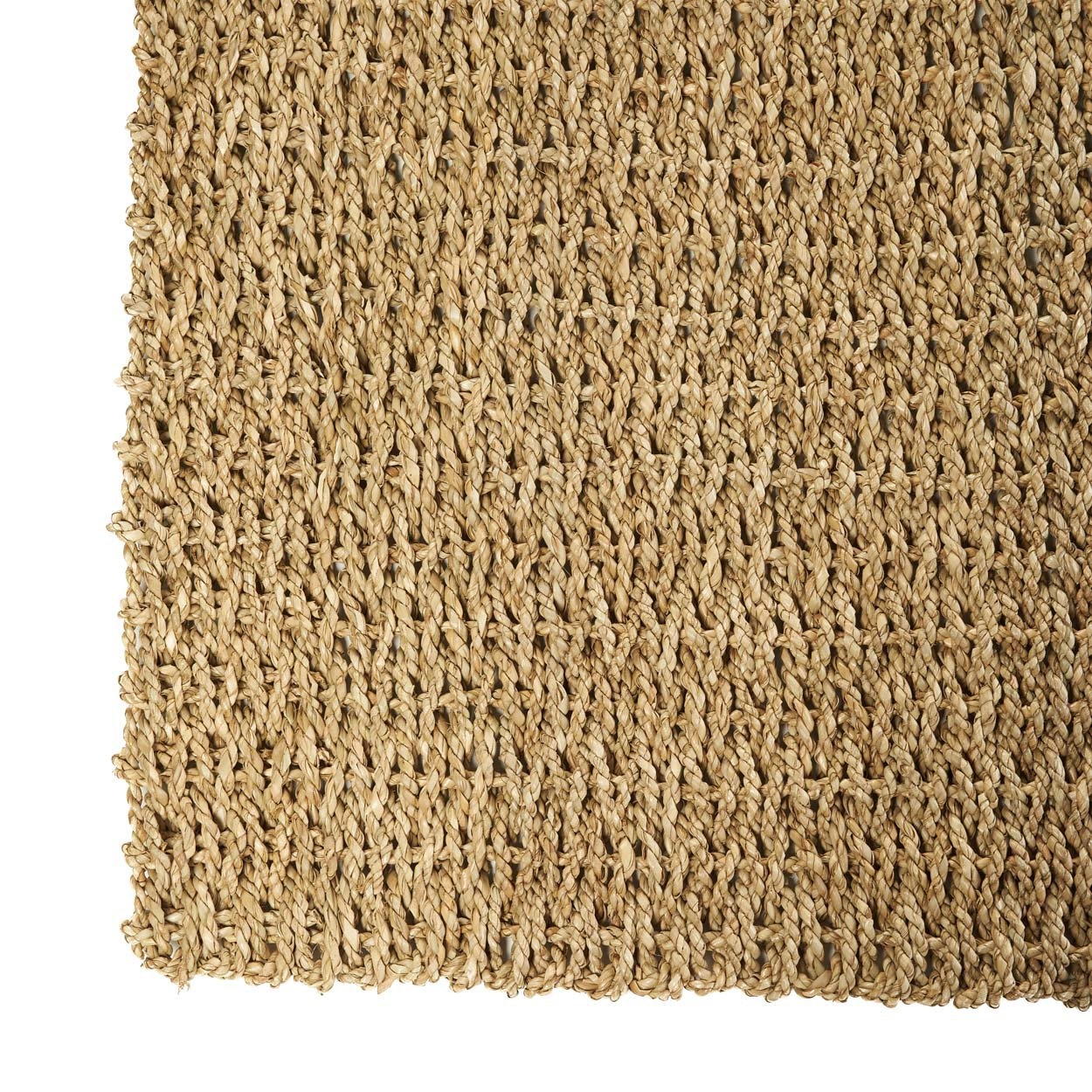  Tappeto in sisal.

    Final check on constraints:
    - No preamble.
    - No quotes.
    - Complete text.
    - Only German to Italian.

    Input: Sizali Teppich 240x180cm
    Output: Tappeto in sisal 240x180cm

    Wait