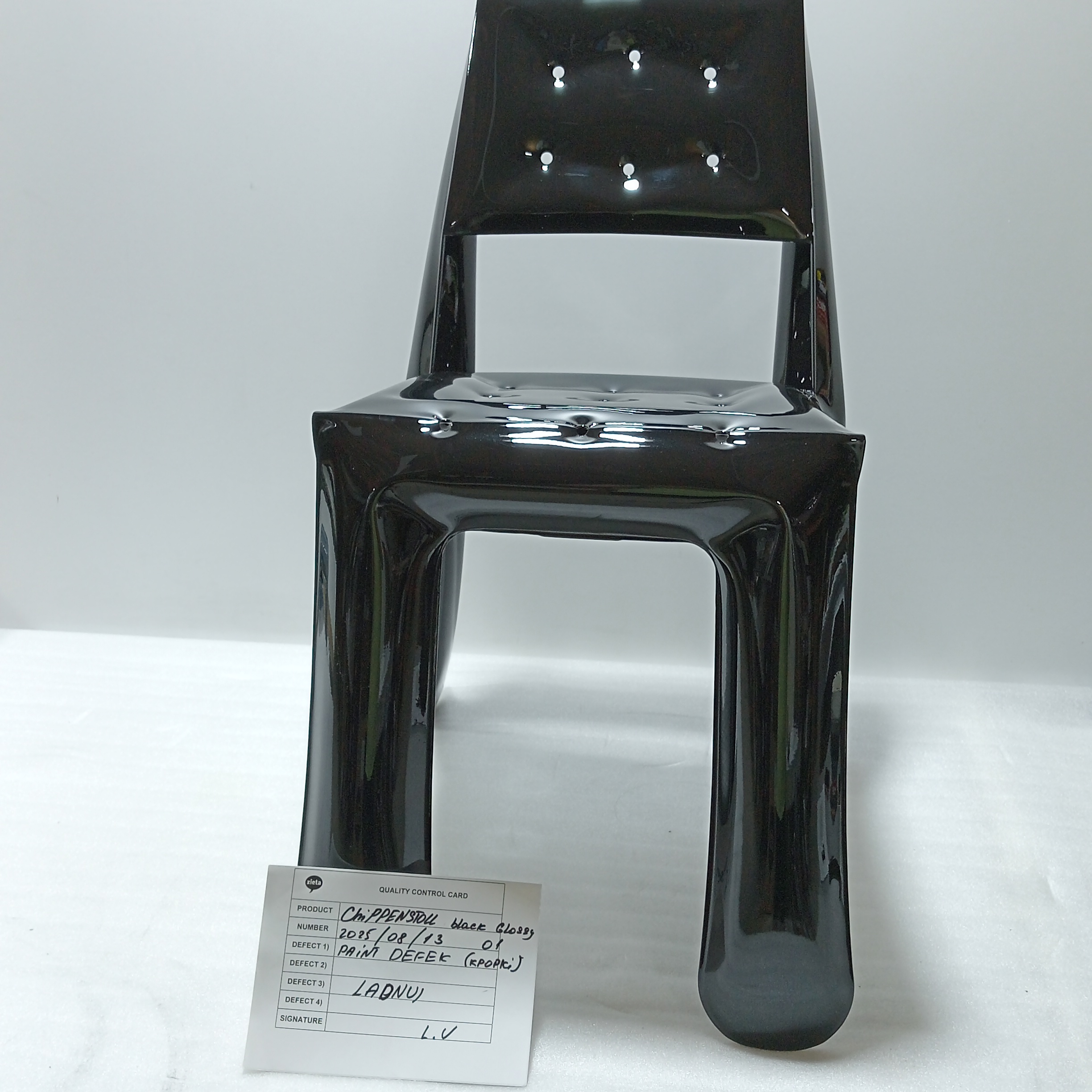 Chippensteel 0.5 Stuhl Stahl Schwarz Glänzend