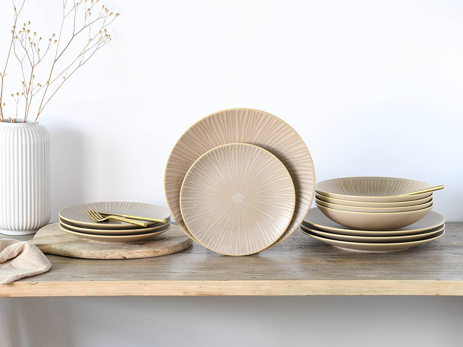 12-Piece Vesuvio Dinner Service Stoneware Cream