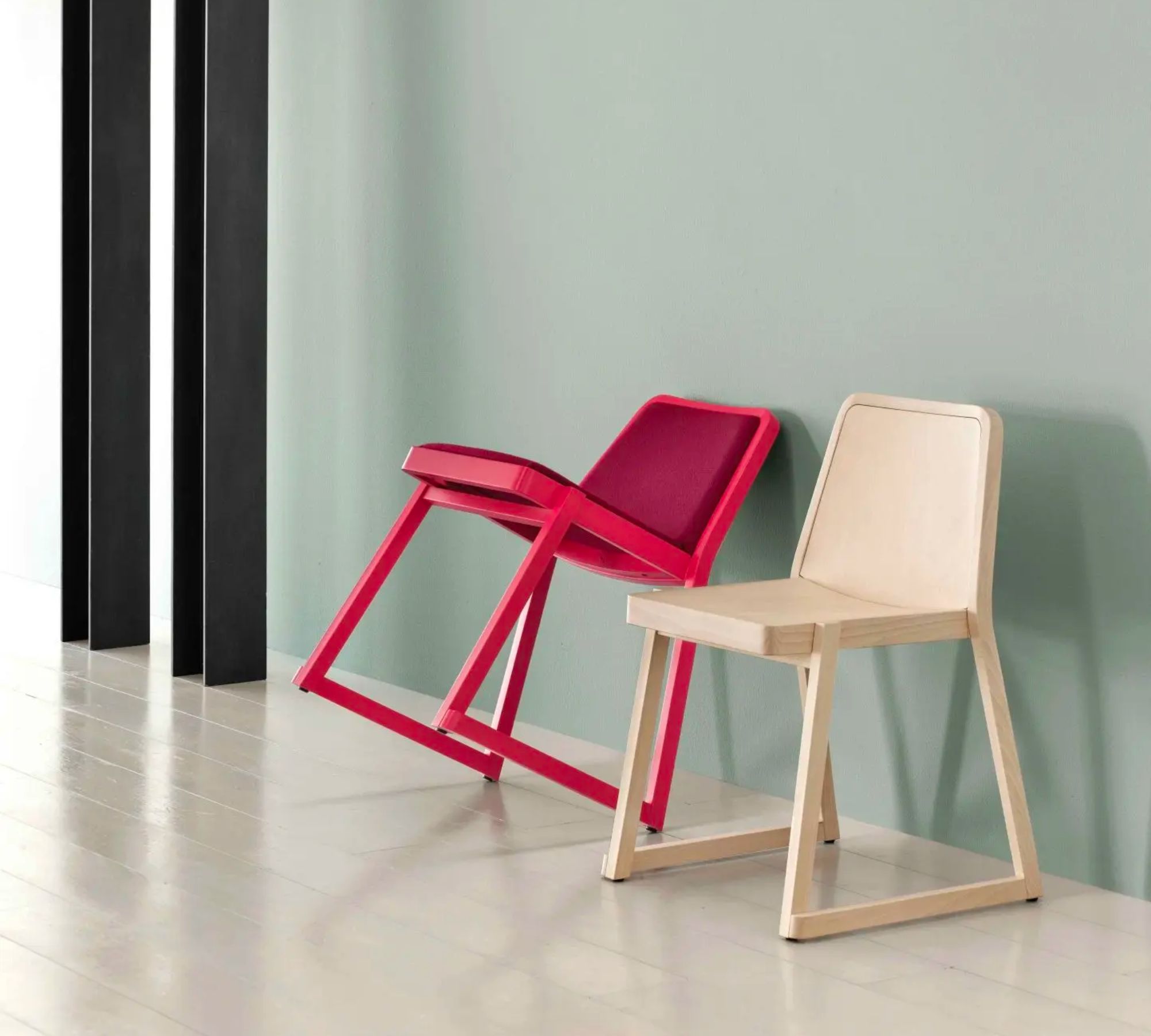 2x Roxanne Stuhl Holz Textil Rot