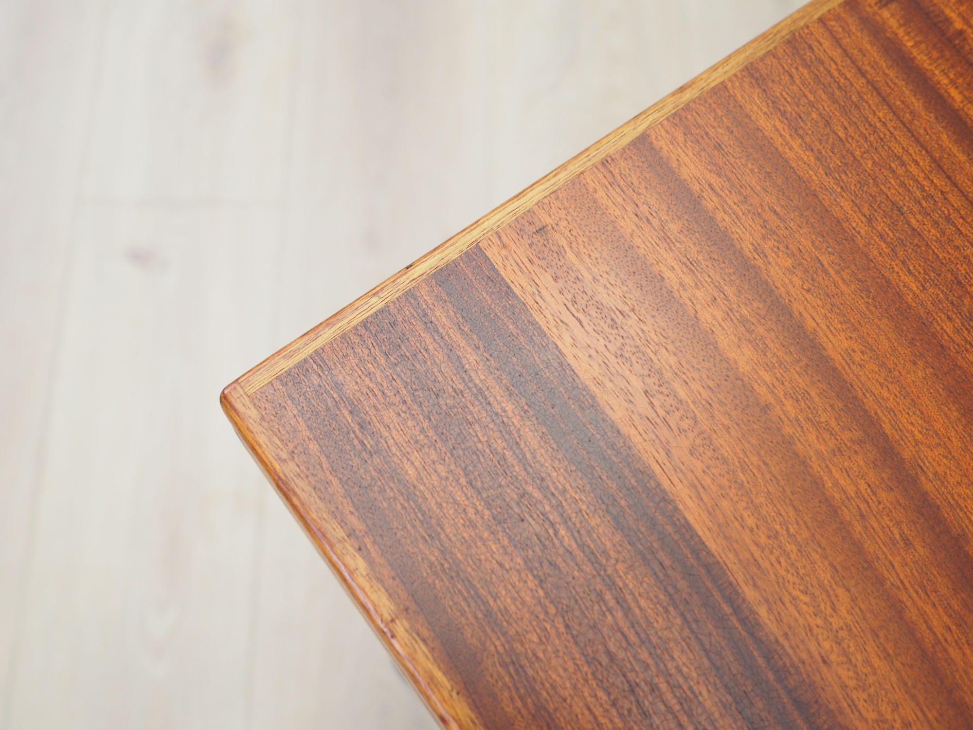 Mahogany Beistelltische 1970 Jahre