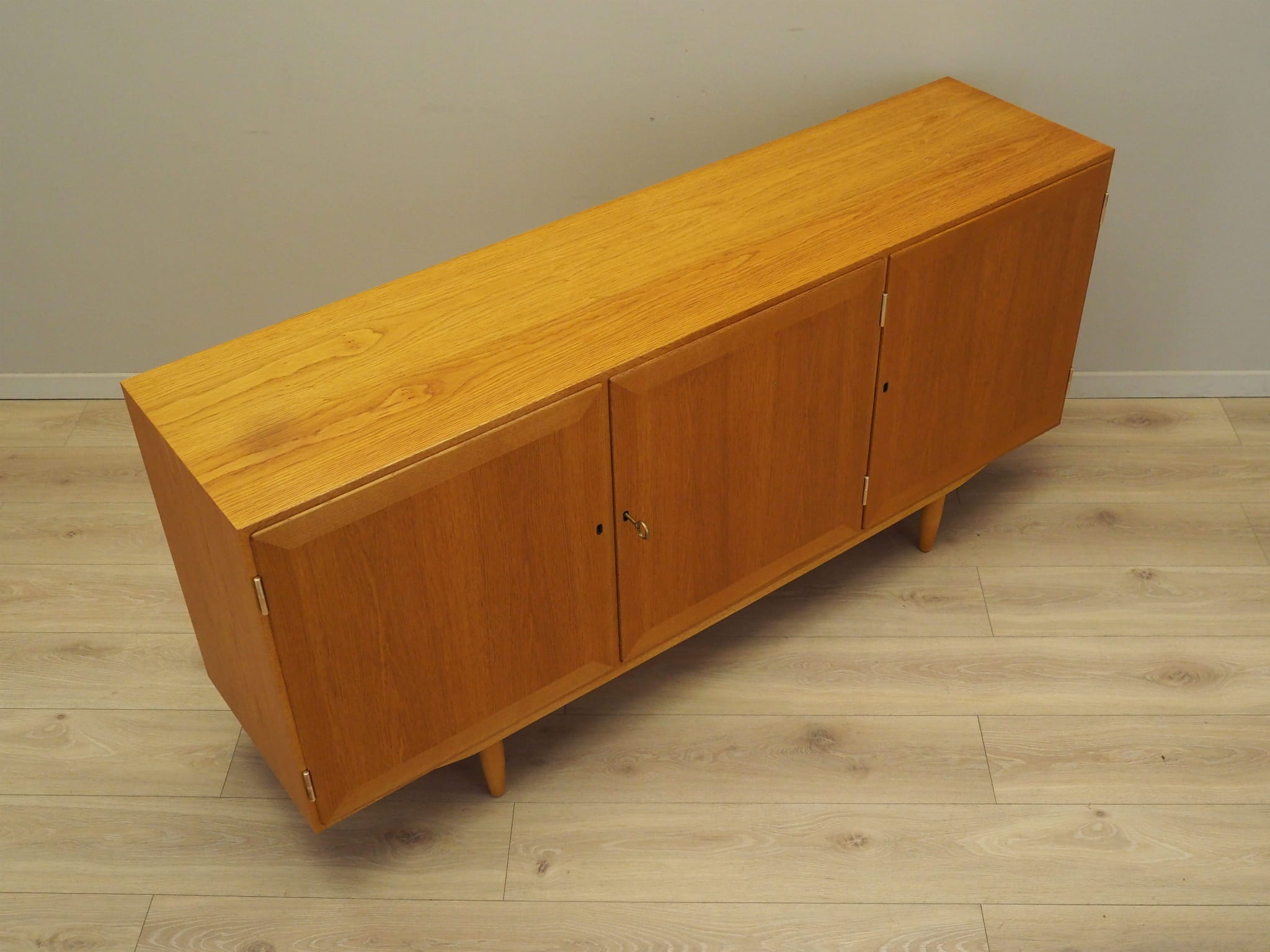 Sideboard Eschenholz 1970er Jahre