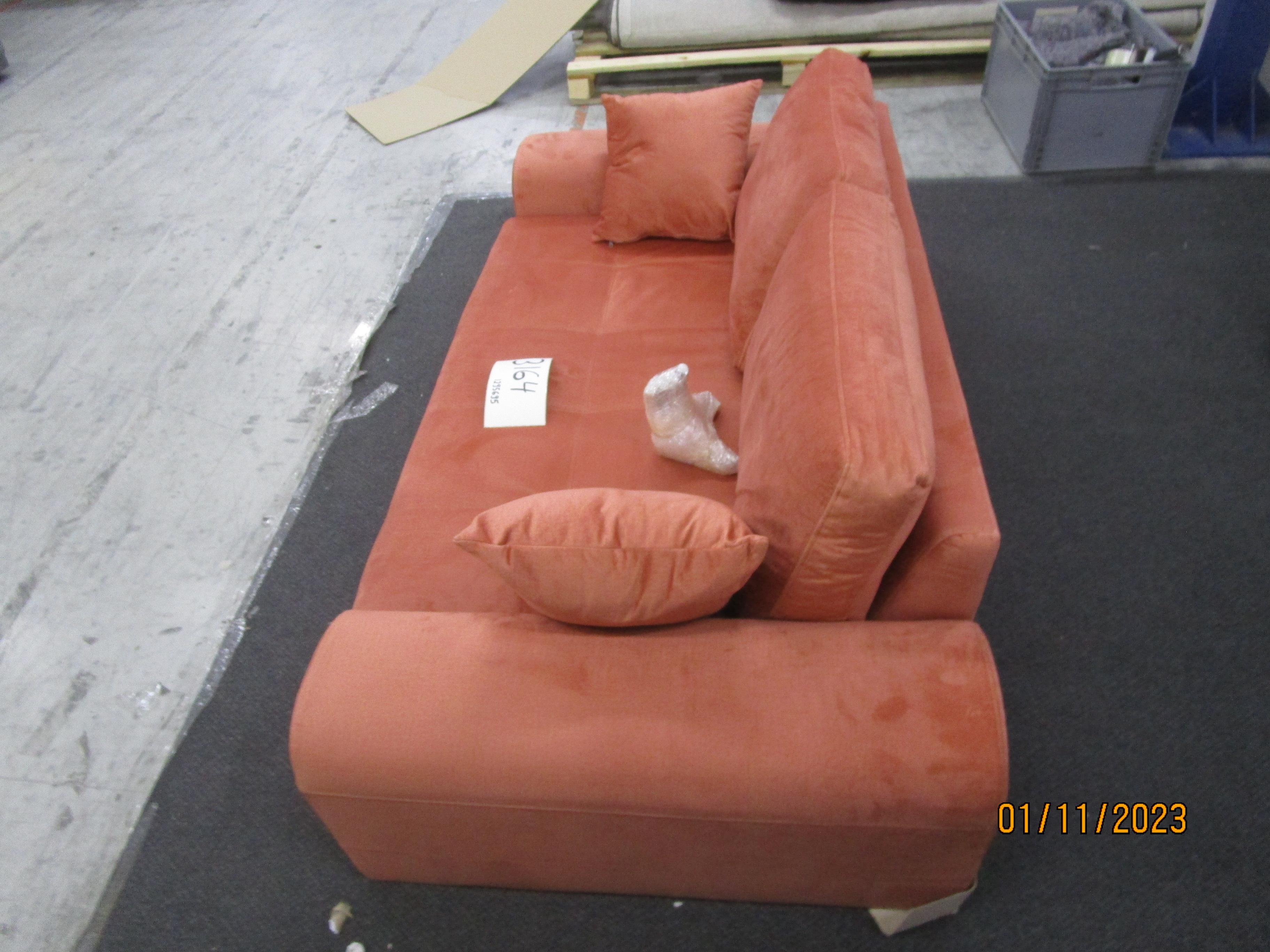 Rime Sofa 2-Sitzer Korall EU Produktion Öko-Tex 