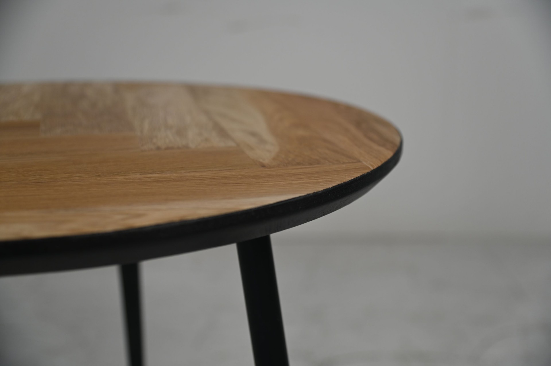 Runder Fishbone Beistelltisch ø60cm