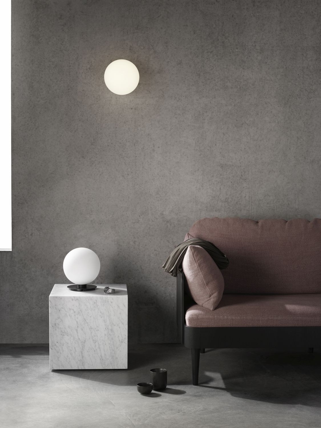 Tr Bulb Tisch Und Wandleuchte Grauer Marmor Grau