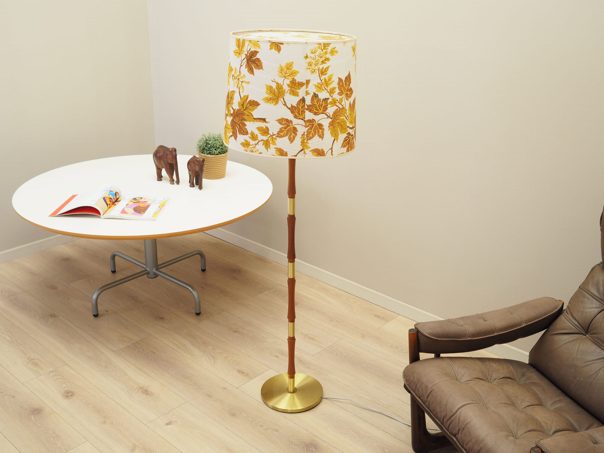 Floor lamp wood metal multicolor 1970s