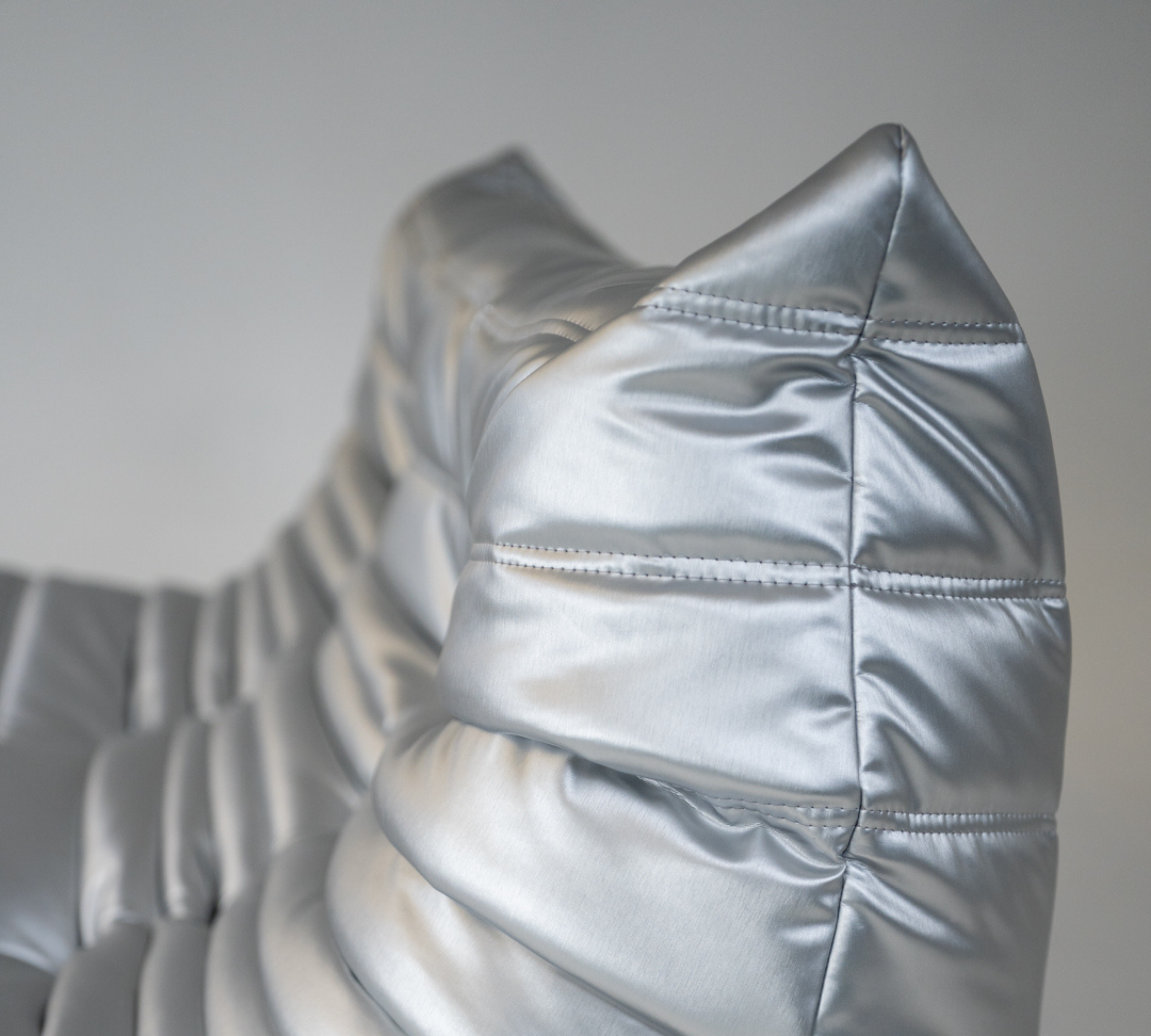 Togo Sofa 3-Sitzer Kunstleder Space Grau