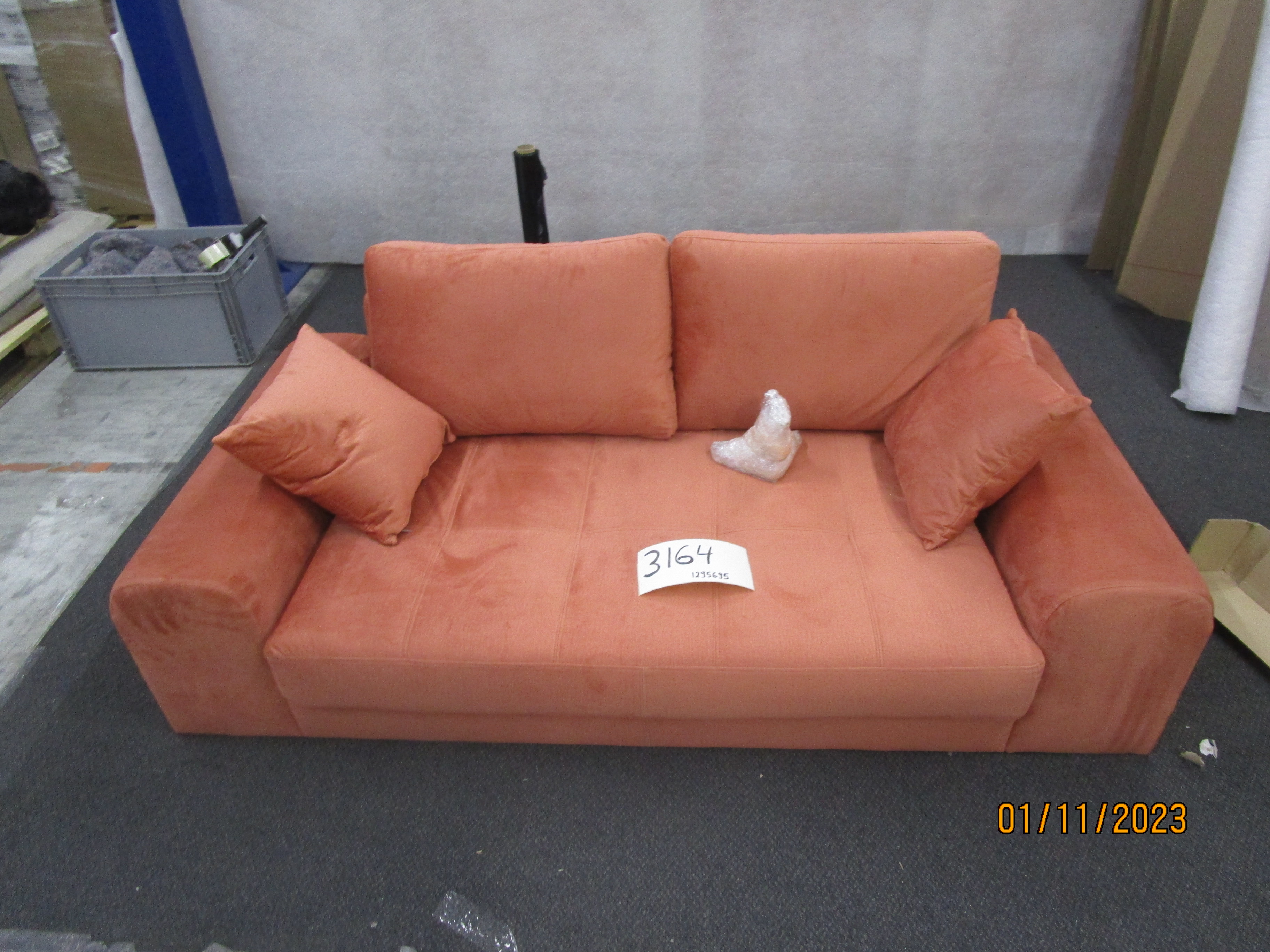 Rime Sofa 2-Sitzer Korall EU Produktion Öko-Tex 