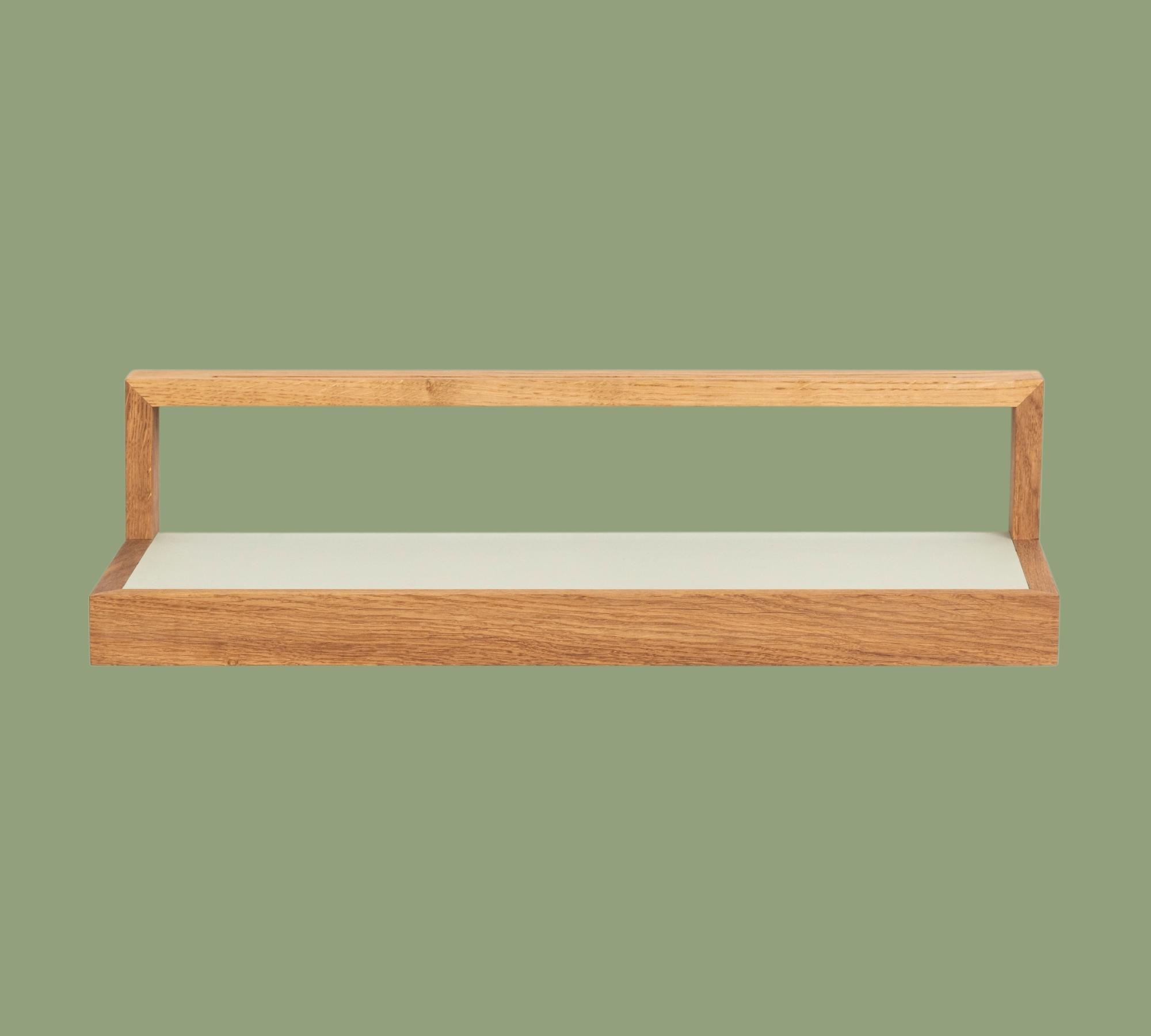Ablageboard Buck 3 aus Holz Oberfläche Pistazie