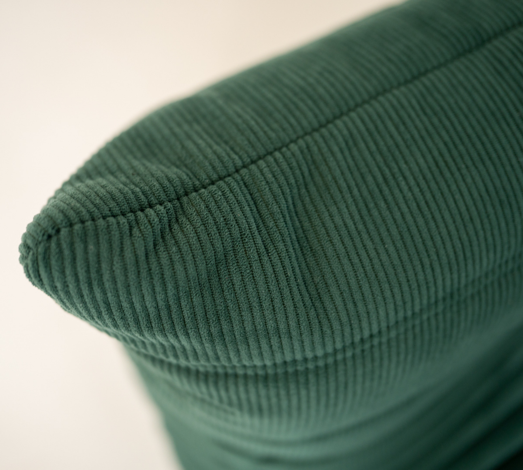 Togo Ecksofa Cord Tannengrün