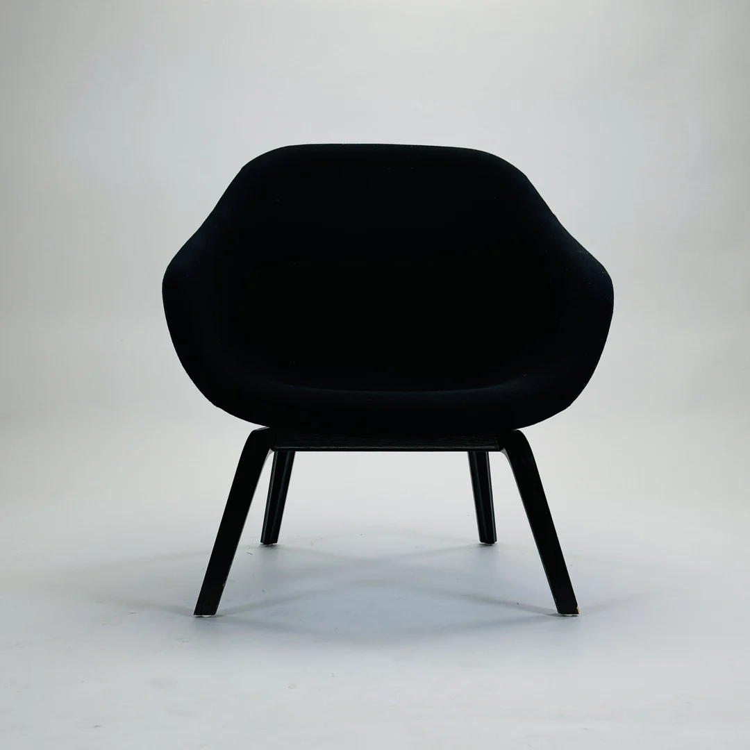 AAL About A Lounge Chair HAY Schwarz