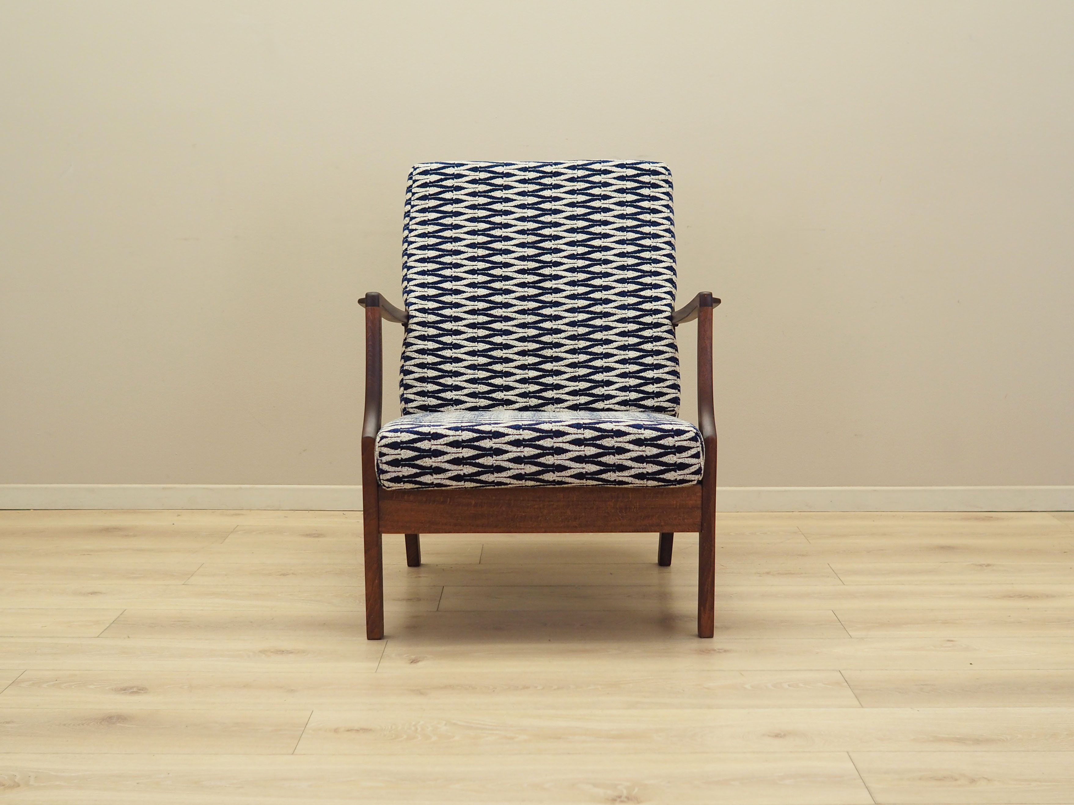 Armlehnstuhl Textil Holz 1970er Jahre