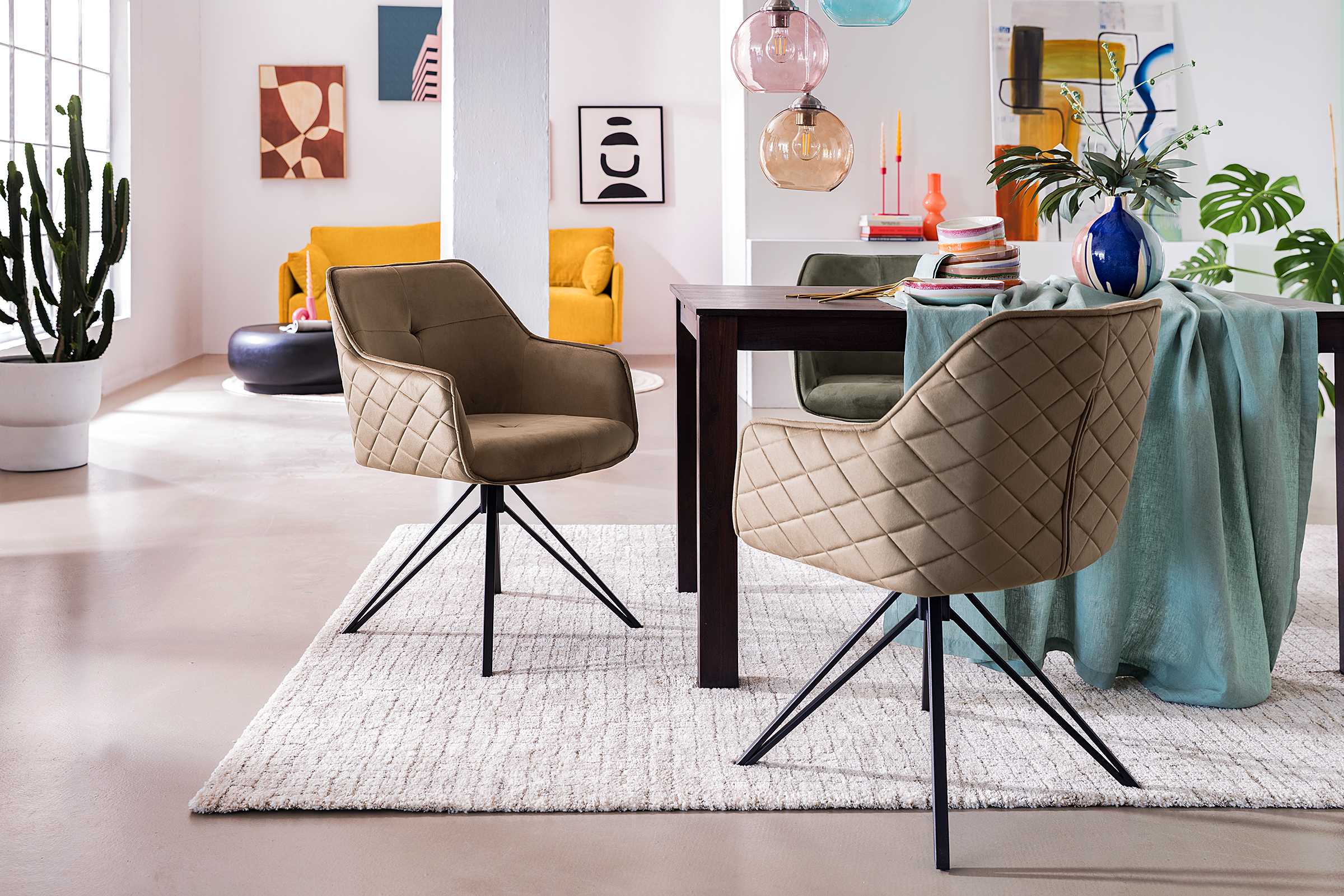 Armlehnenstuhl TEMOCHI Taupe