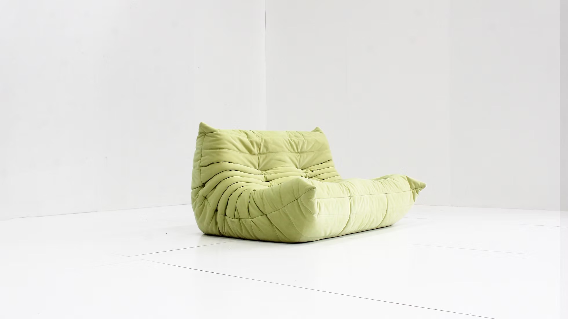 Togo Sofa 2-seater Alcantara Mint Green