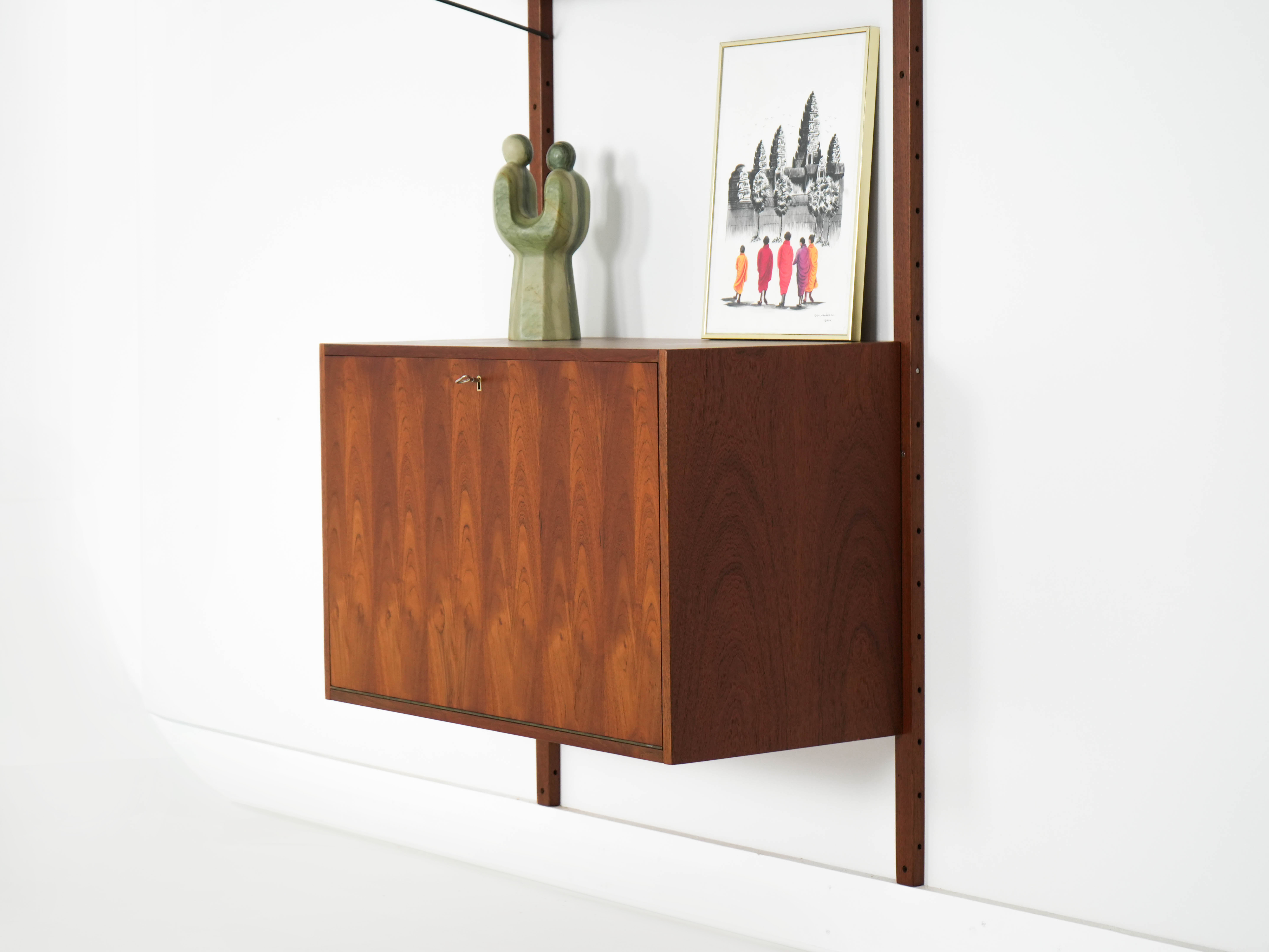 Regal Teakholz 1960er Jahre