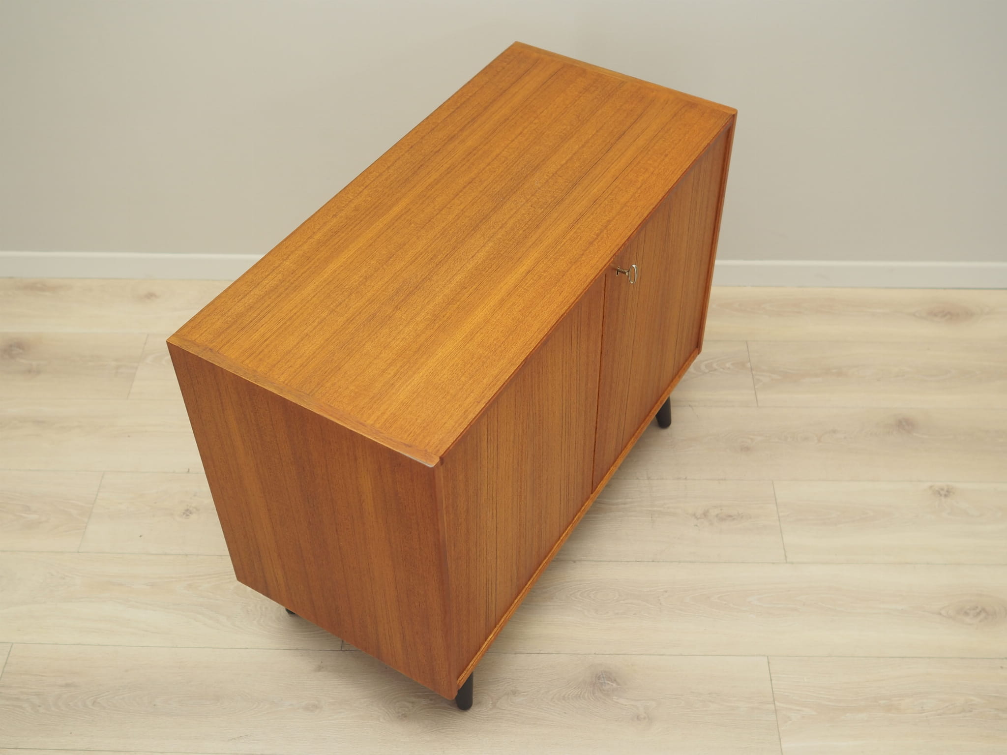 Vintage Schrank Teakholz Braun 1970er Jahre