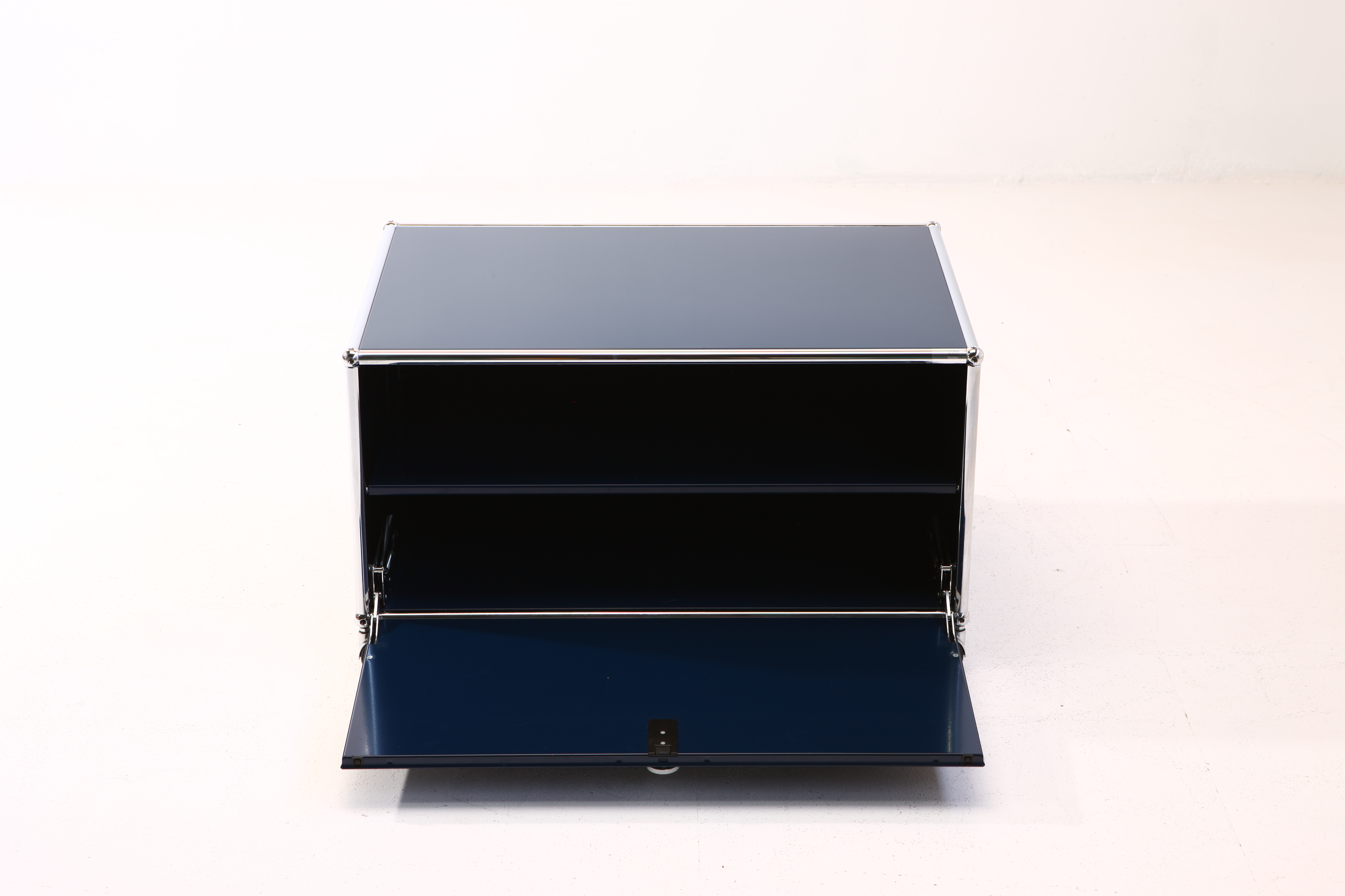 Lowboard 1x1 mit Rollen Stahlblau