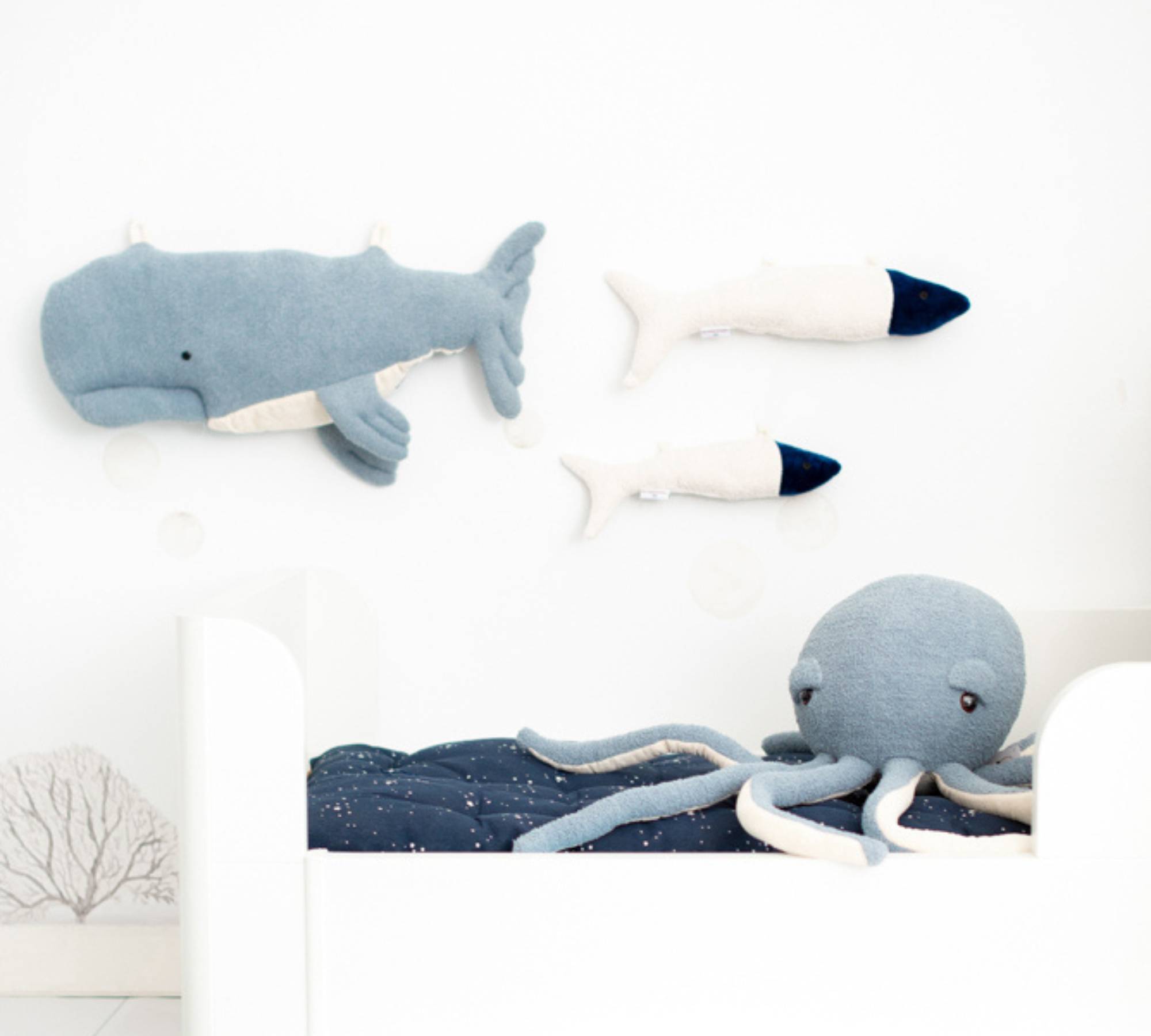 2x Fisch, Oktopus & Beluga Wal Plüschtier Blau Weiß