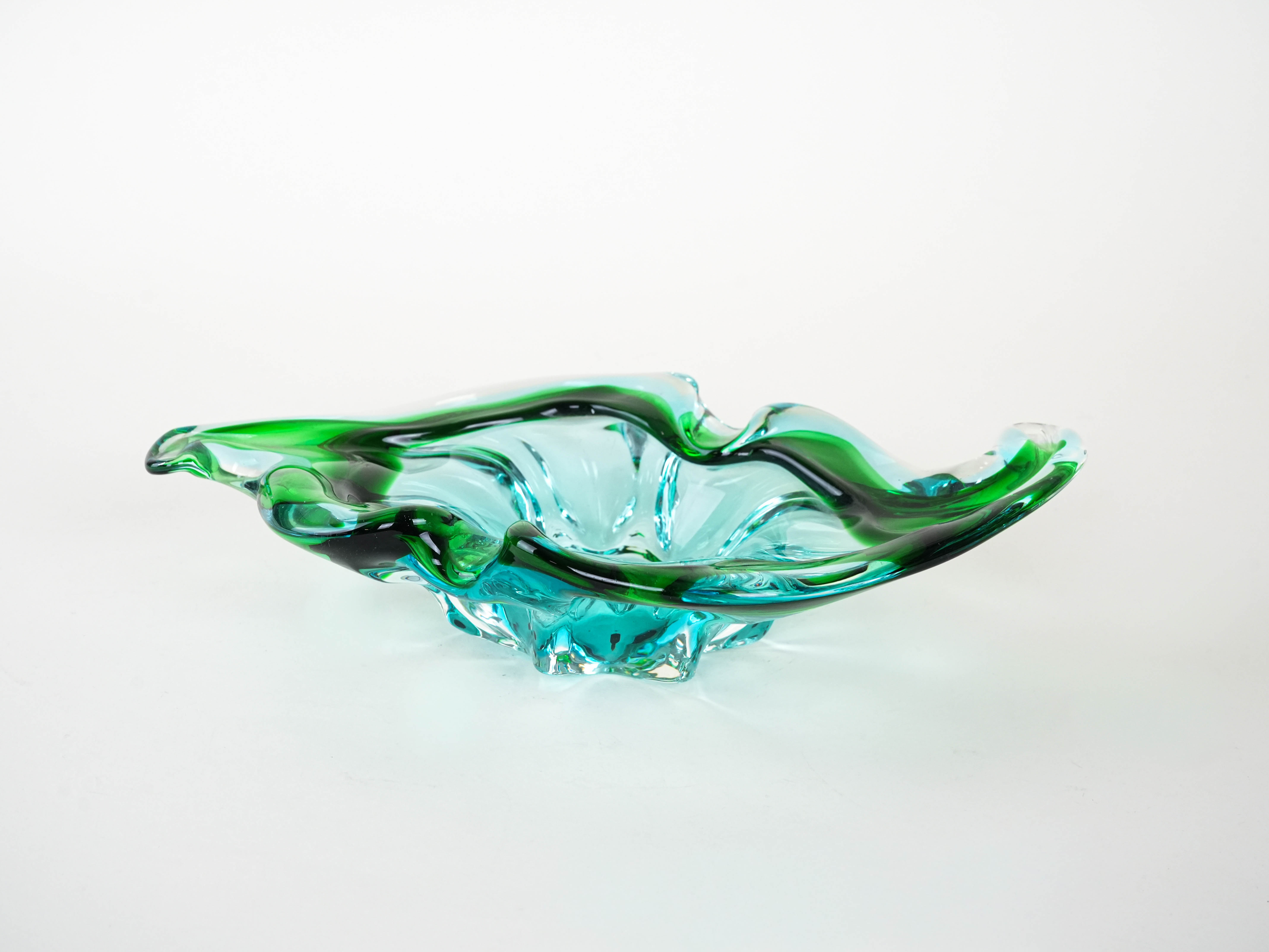 Platte Murano-Glas Grün 1960er Jahre