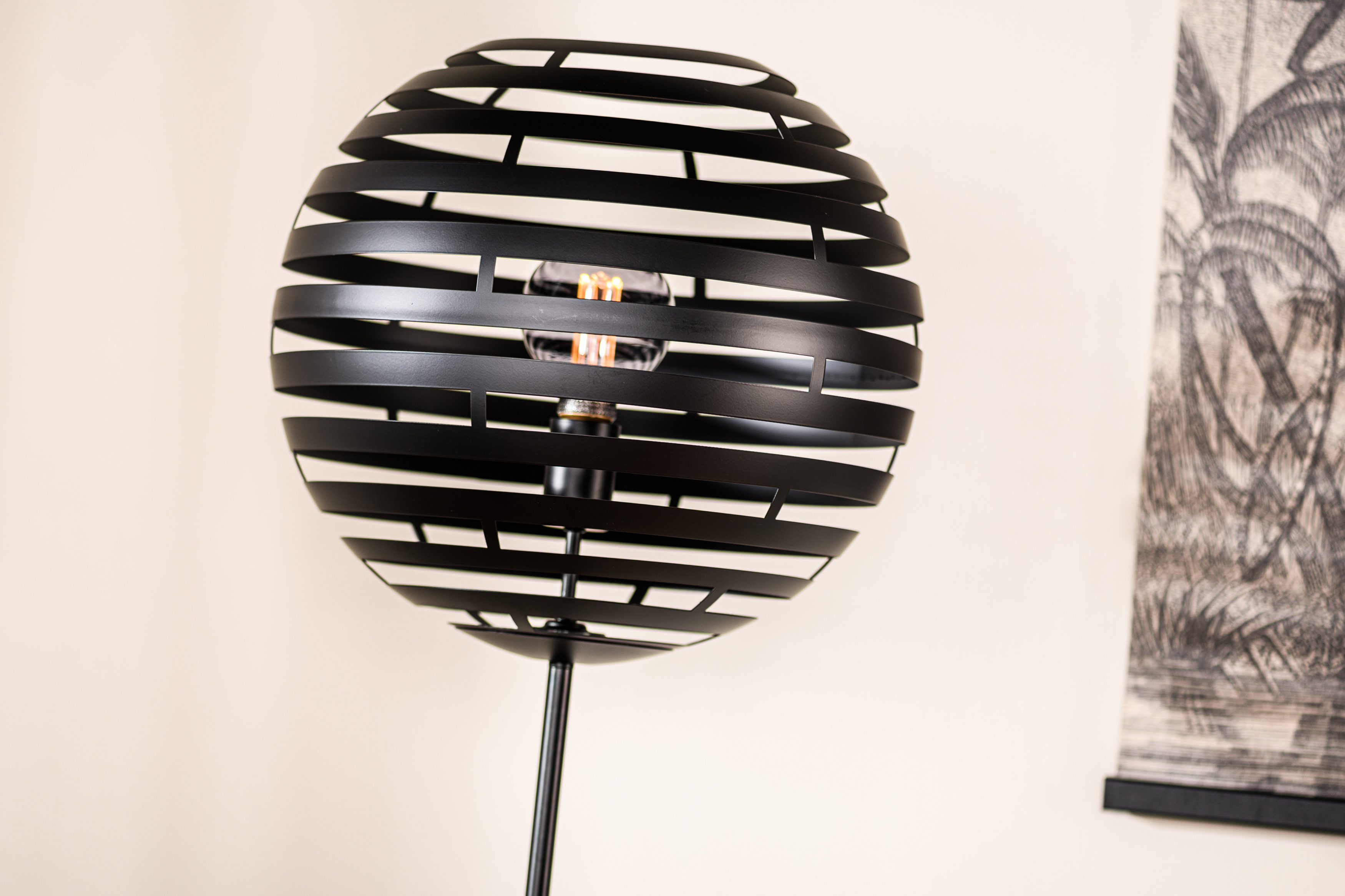 Lampada da terra metallo nero