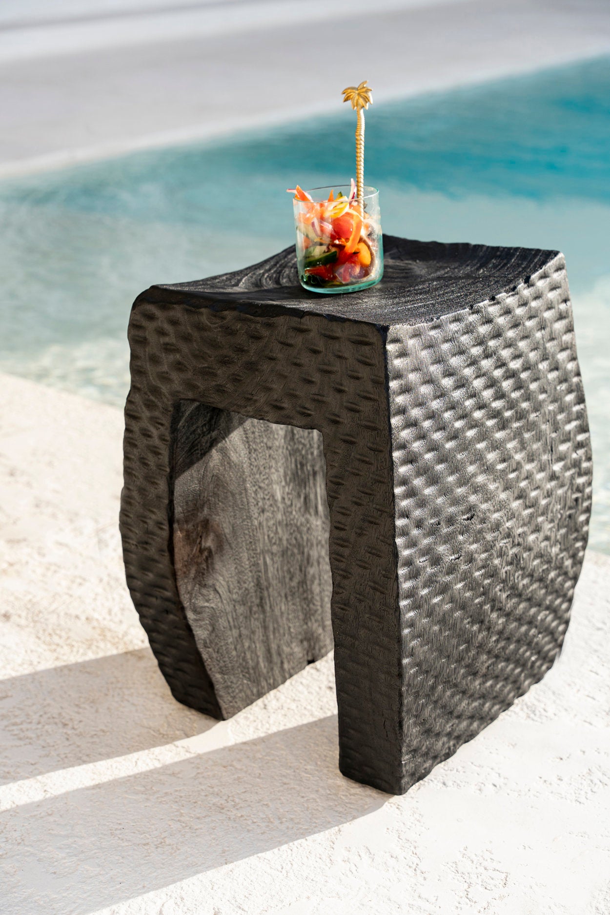 The Montano stool Black ø38cm