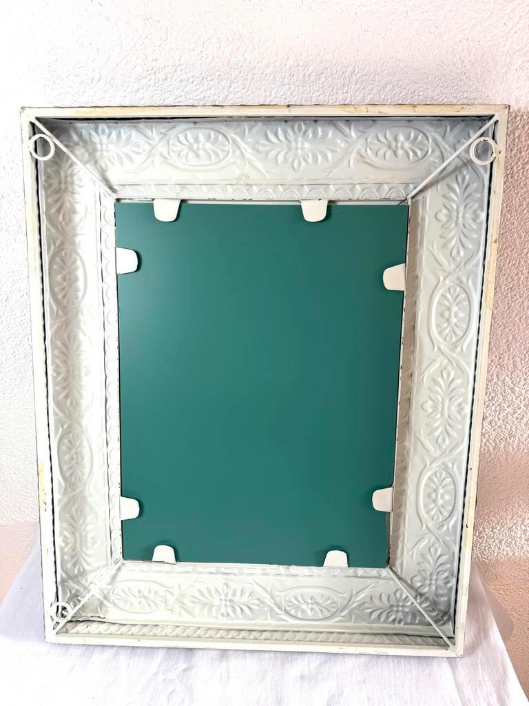 Metal mirror Silver 46x56cm