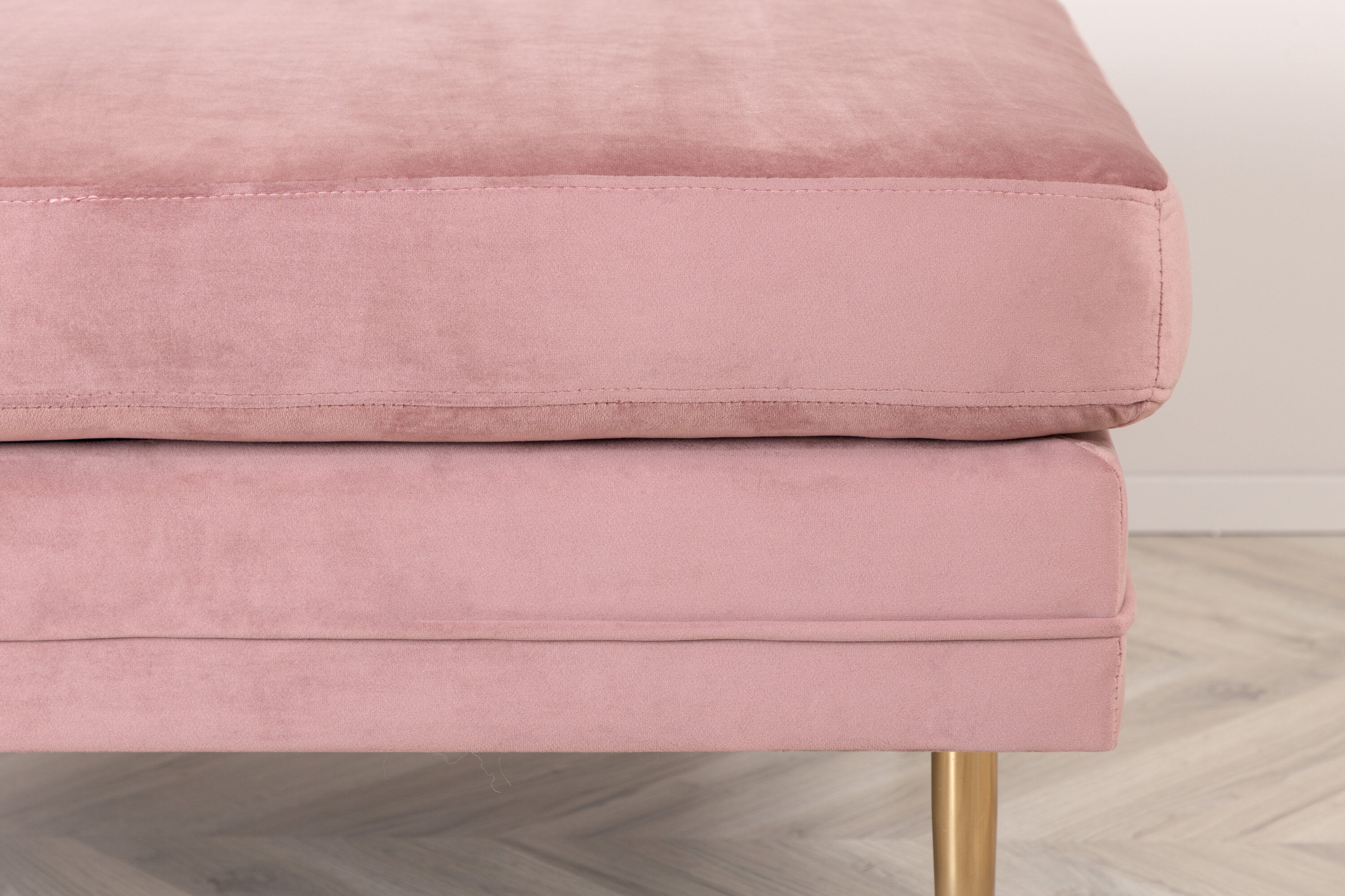 Boom Ottoman Brass Velvet Pink