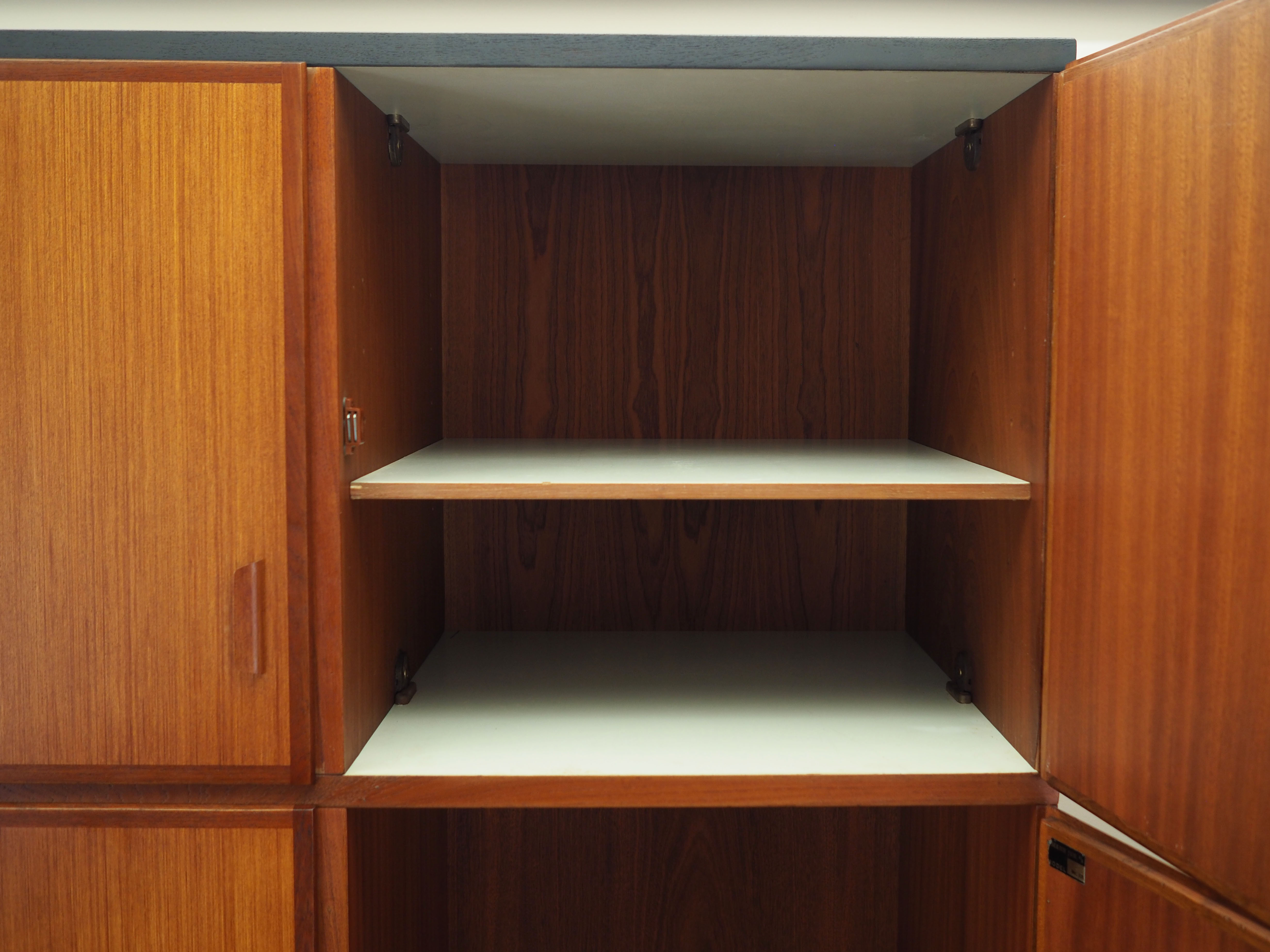 Kleiderschrank Teakholz 1970er Jahre
