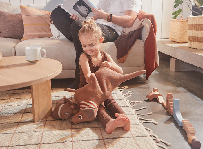 Hunsi Dog With Two Puppies Coco &amp; Max