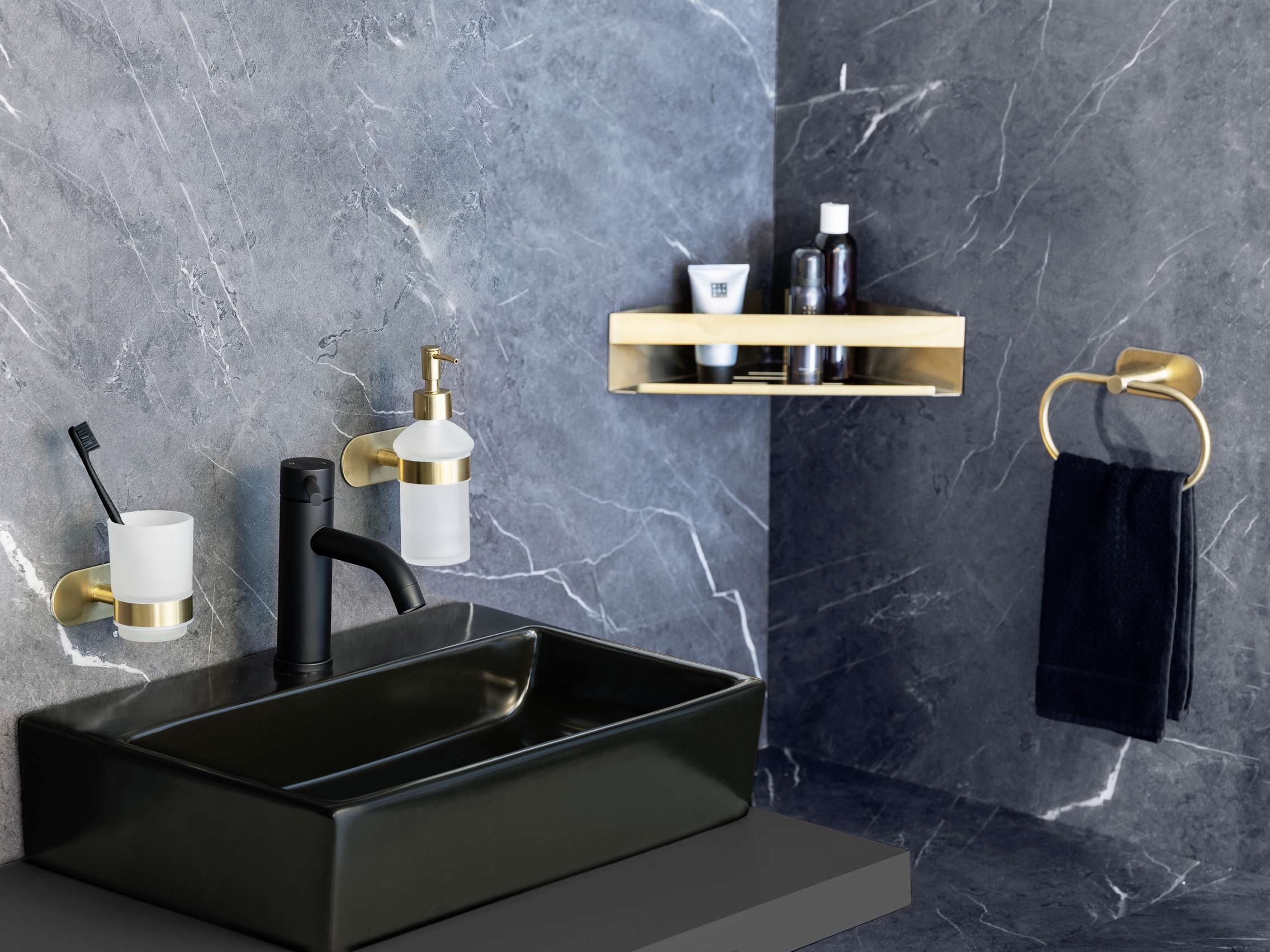 Orea Handtuchring Edelstahl Satiniertes Glas Gold