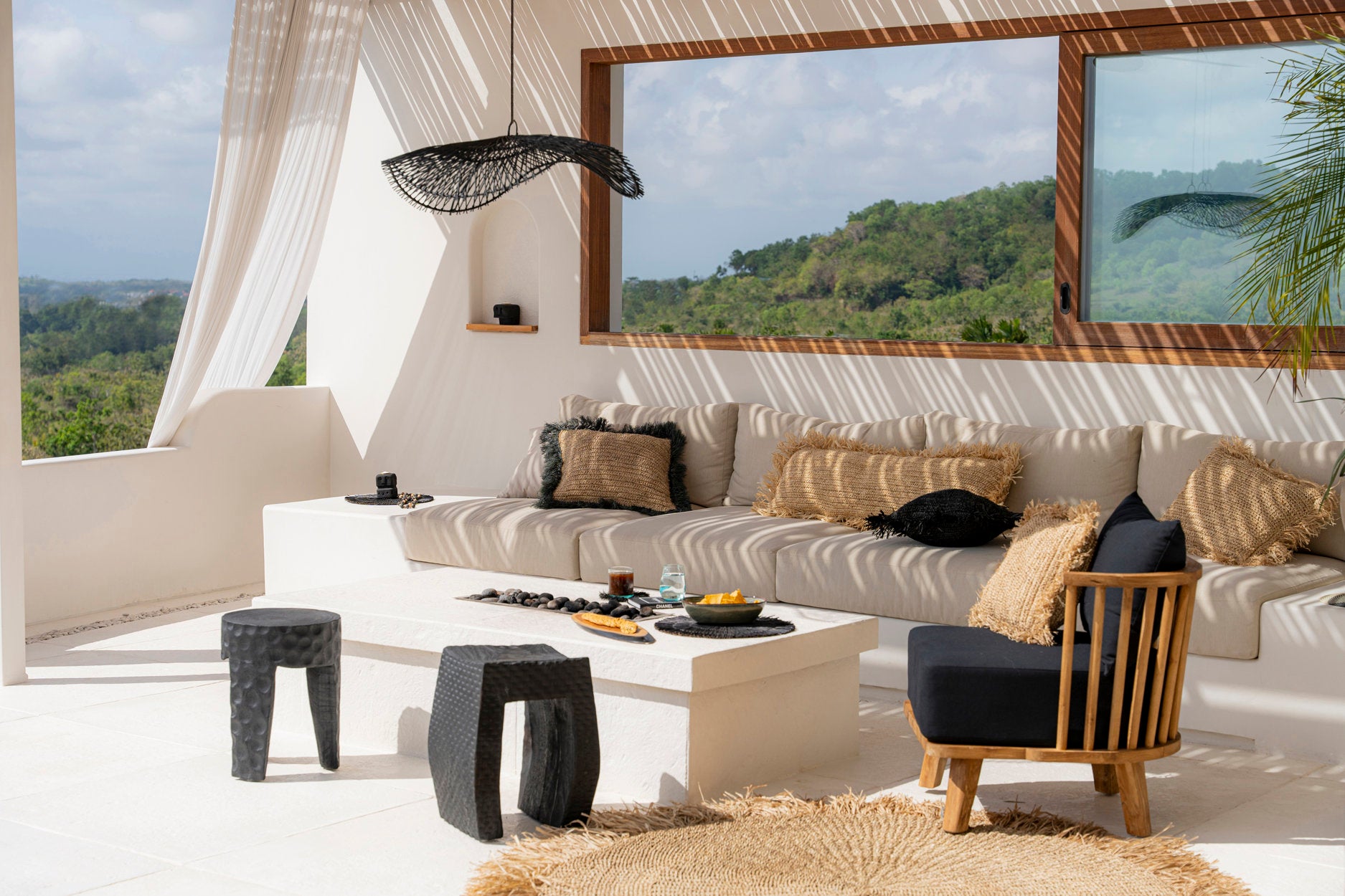 Der Paramo Hocker Schwarz ø35cm 